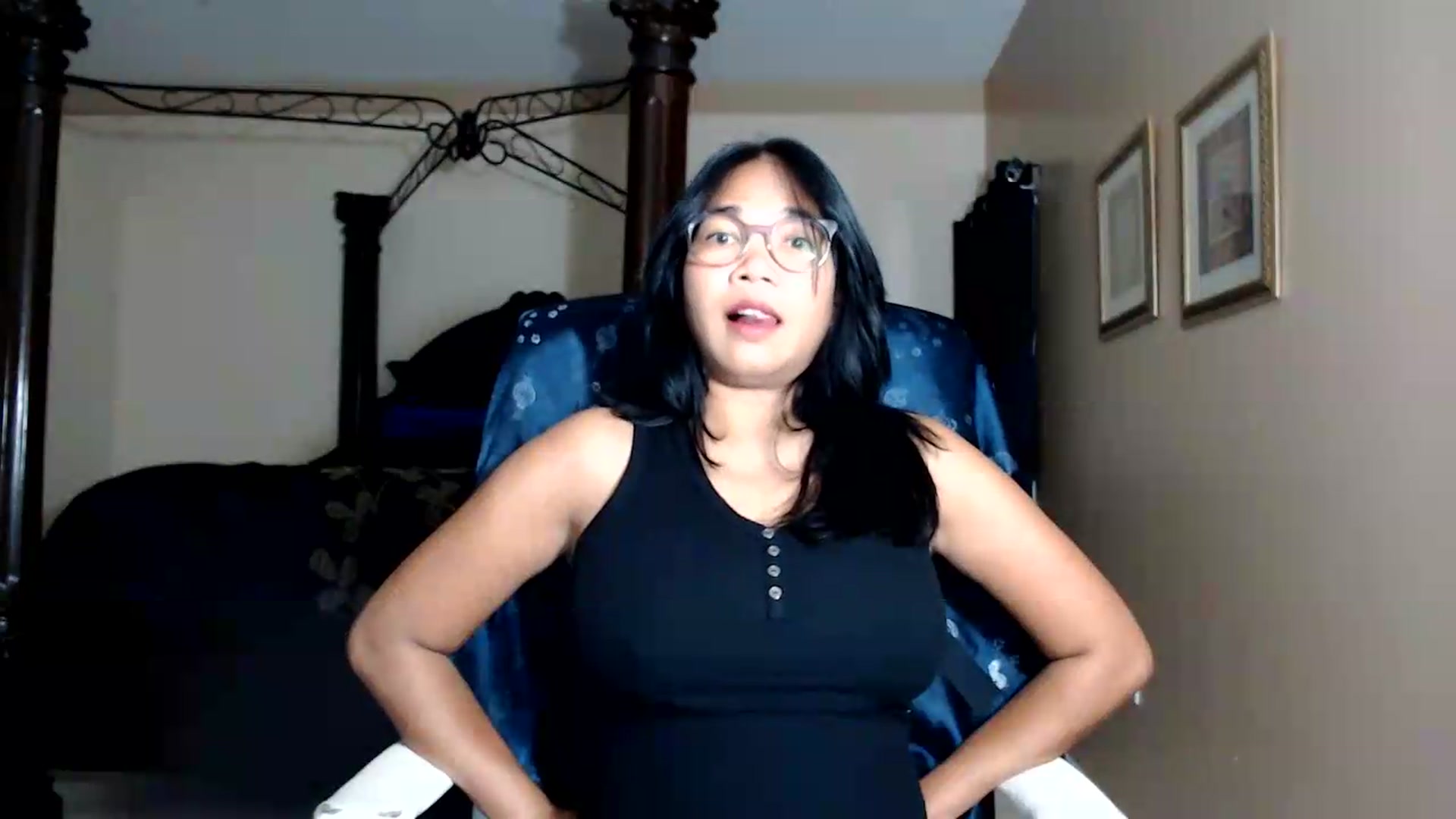 Gallery image thumbnail from Littlekai2030's myfreecams stream on, 08/27/2026, 01:57 image 15 of 20
