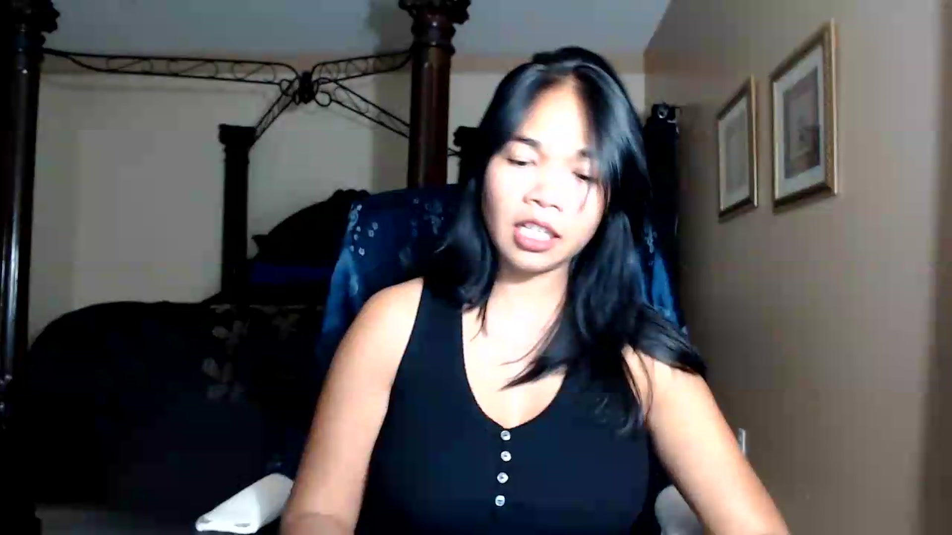 Gallery image thumbnail from Littlekai2030's myfreecams stream on, 08/27/2026, 03:03 image 12 of 20