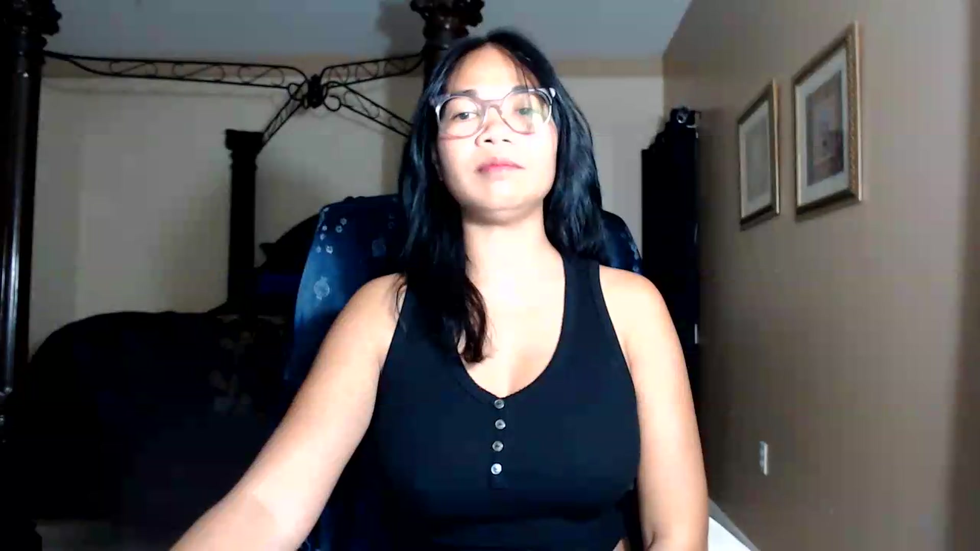 Gallery image thumbnail from Littlekai2030's myfreecams stream on, 08/27/2026, 03:03 image 3 of 20