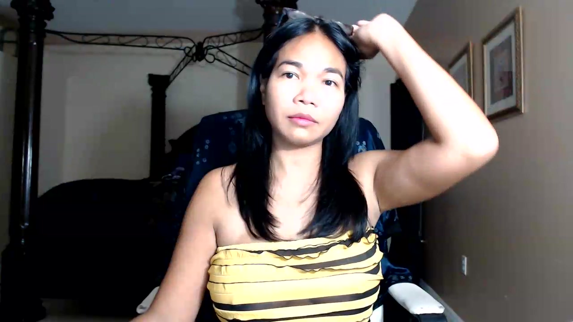 Gallery image thumbnail from Littlekai2030's myfreecams stream on, 09/02/2026, 04:53 image 10 of 20