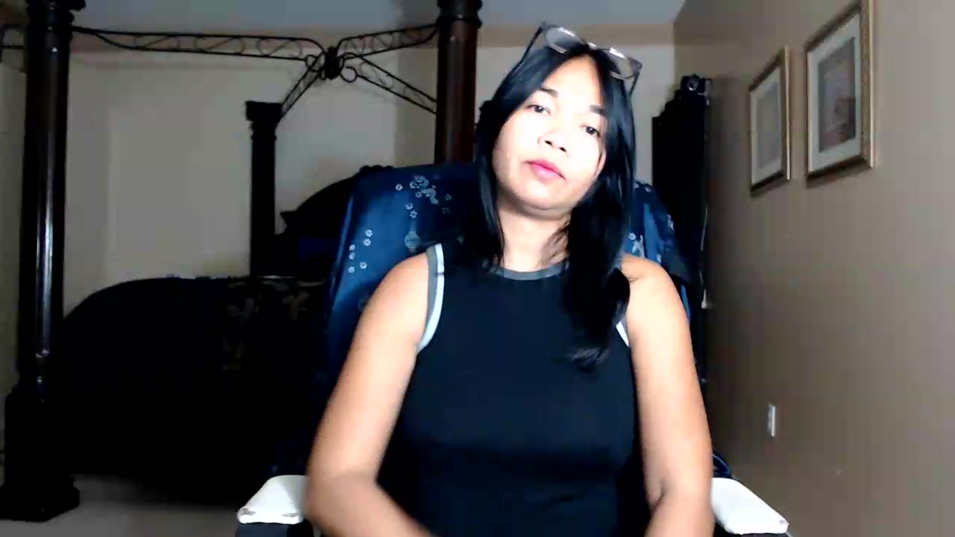 Gallery image thumbnail from Littlekai2030's myfreecams stream on, 09/03/2026, 24:51 image 12 of 20