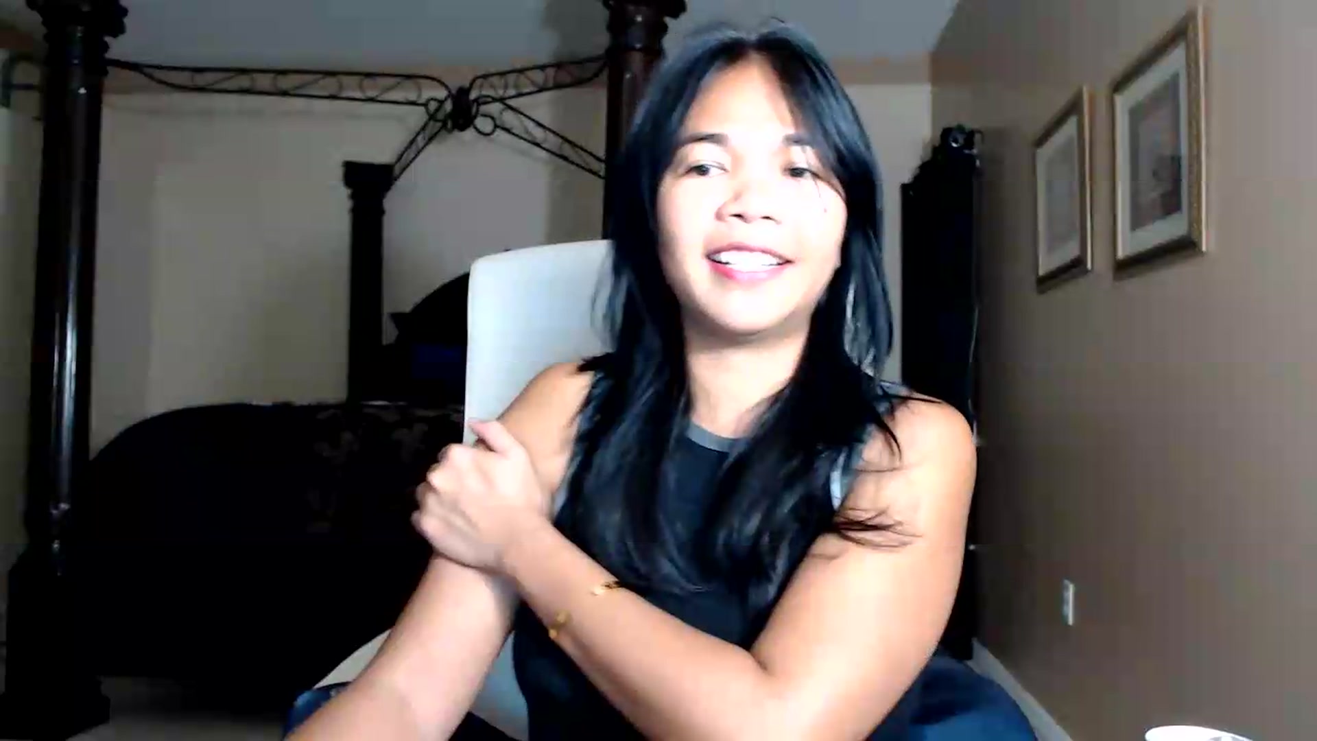 Gallery image thumbnail from Littlekai2030's myfreecams stream on, 09/03/2026, 02:48 image 13 of 20
