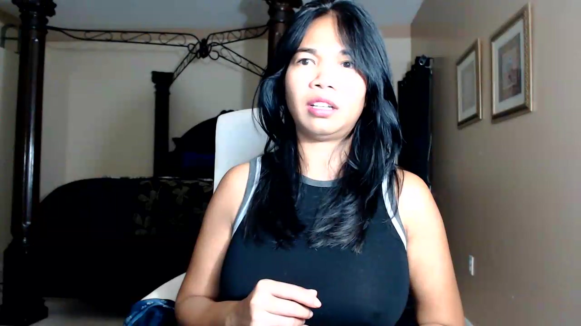 Gallery image thumbnail from Littlekai2030's myfreecams stream on, 09/03/2026, 02:48 image 17 of 20
