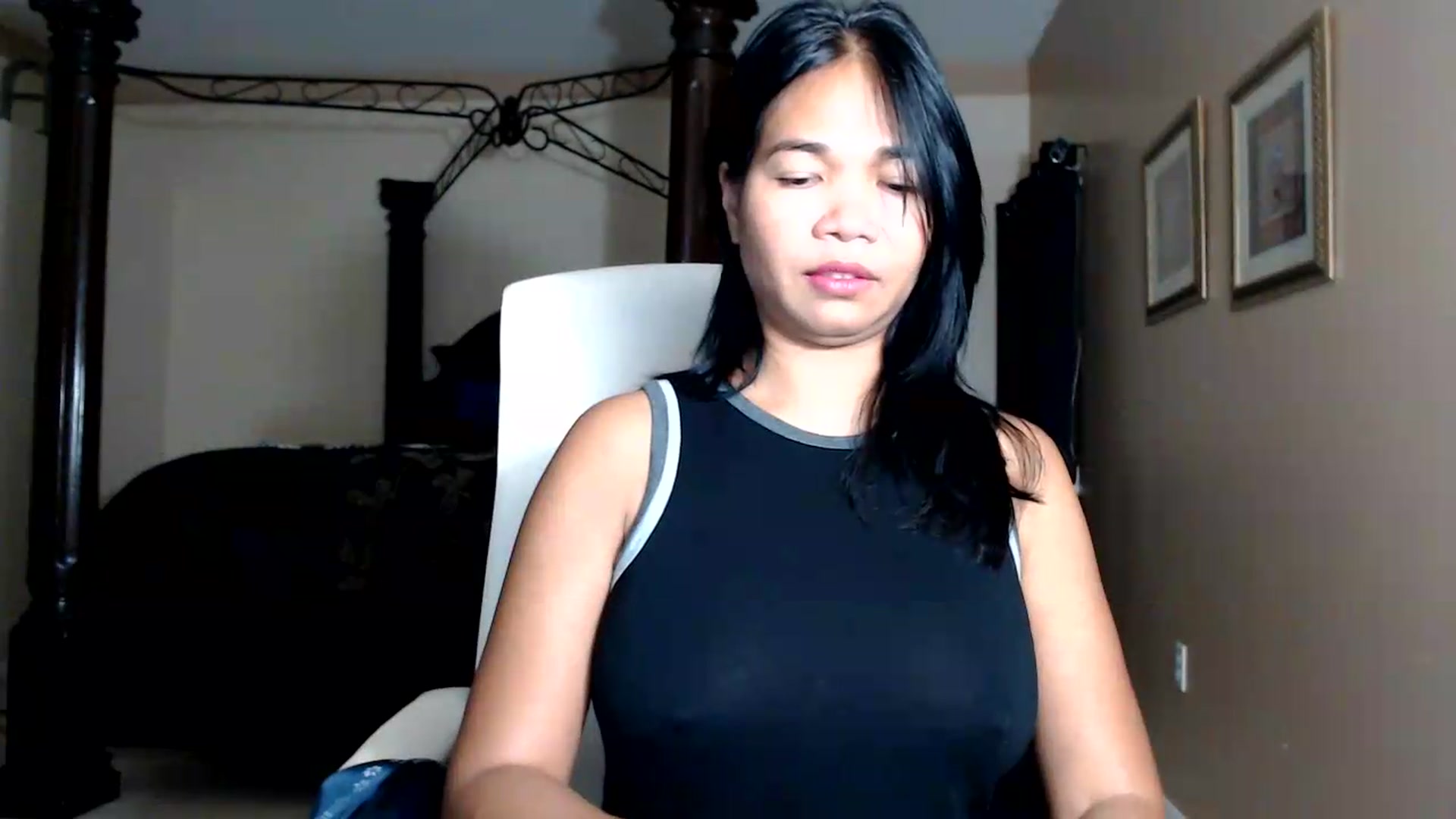 Gallery image thumbnail from Littlekai2030's myfreecams stream on, 09/03/2026, 02:48 image 12 of 20