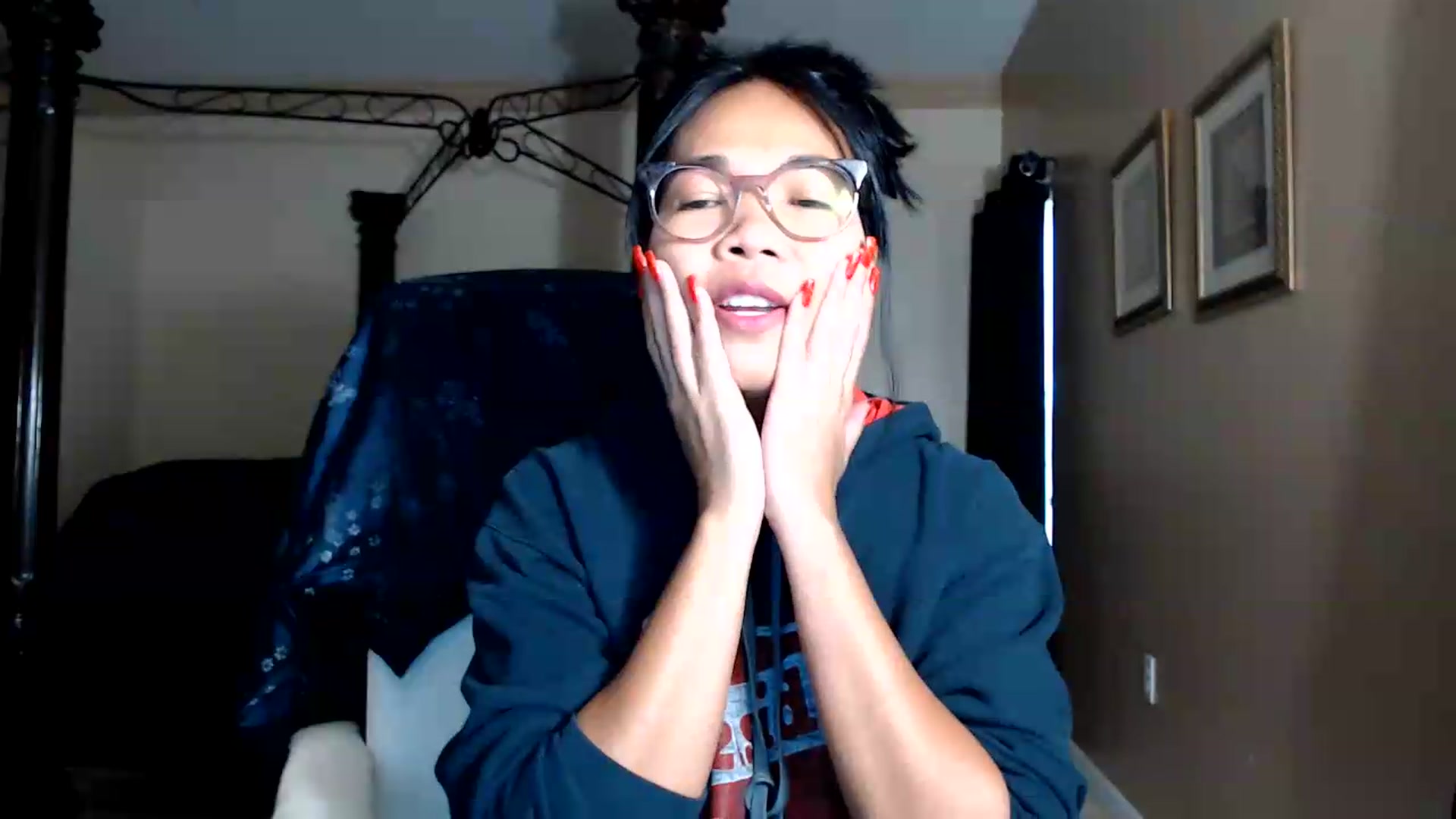 Gallery image thumbnail from Littlekai2030's myfreecams stream on, 09/05/2026, 13:50 image 4 of 20