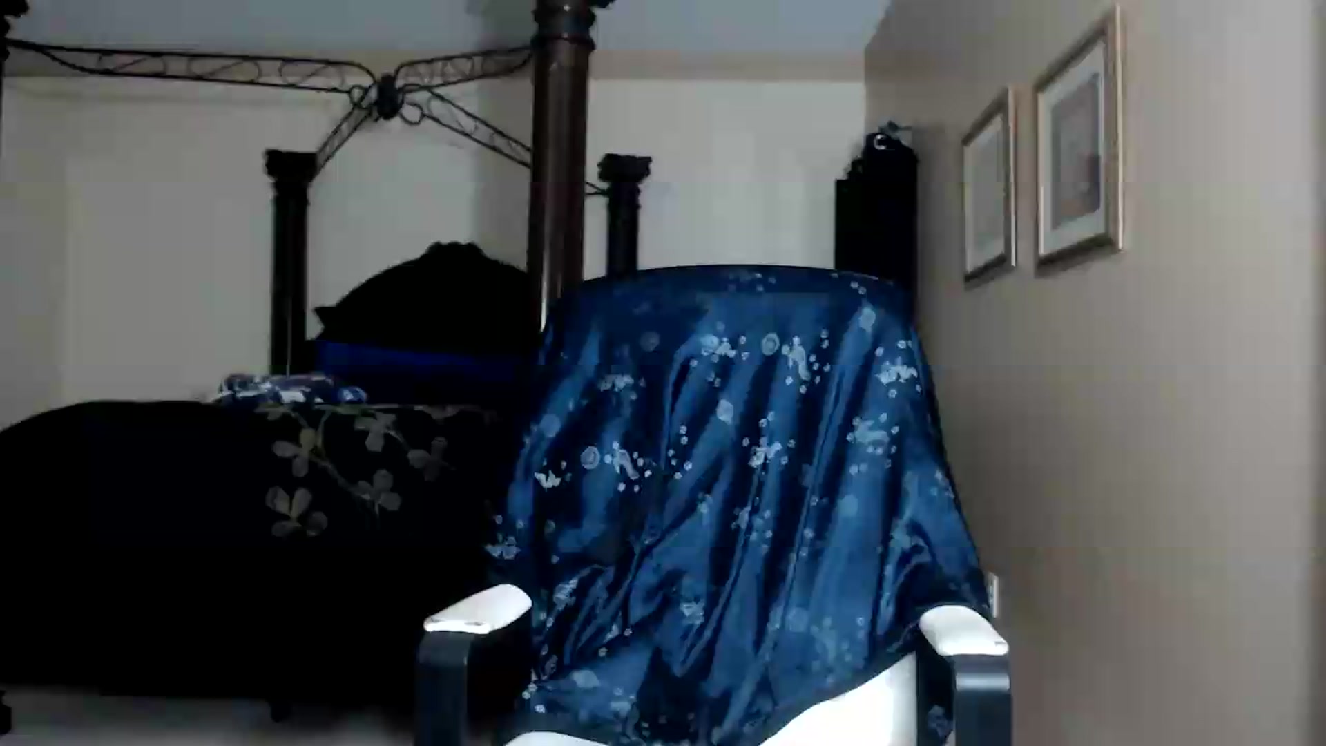 Gallery image thumbnail from Littlekai2030's myfreecams stream on, 09/07/2026, 02:41 image 3 of 20