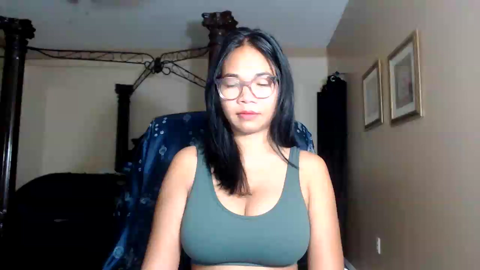 Gallery image thumbnail from Littlekai2030's myfreecams stream on, 09/07/2026, 11:51 image 6 of 20