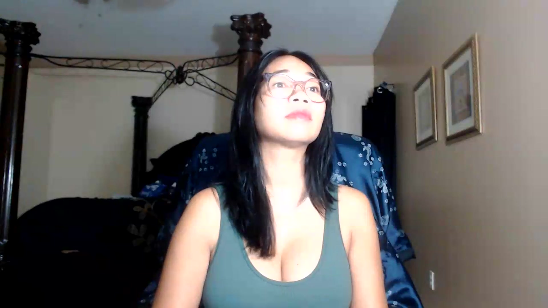 Gallery image thumbnail from Littlekai2030's myfreecams stream on, 09/07/2026, 11:51 image 18 of 20