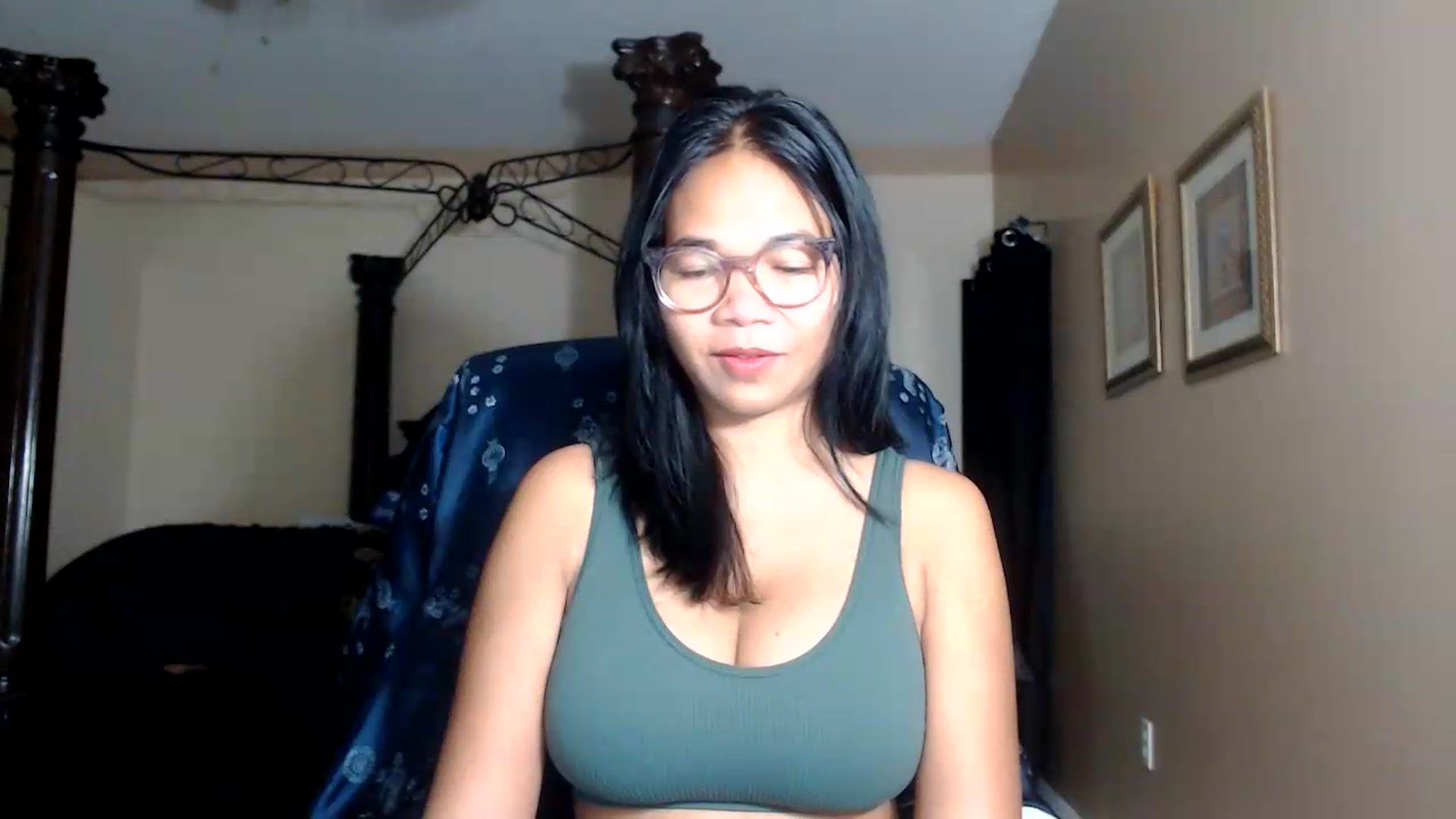 Gallery image thumbnail from Littlekai2030's myfreecams stream on, 09/07/2026, 11:51 image 7 of 20