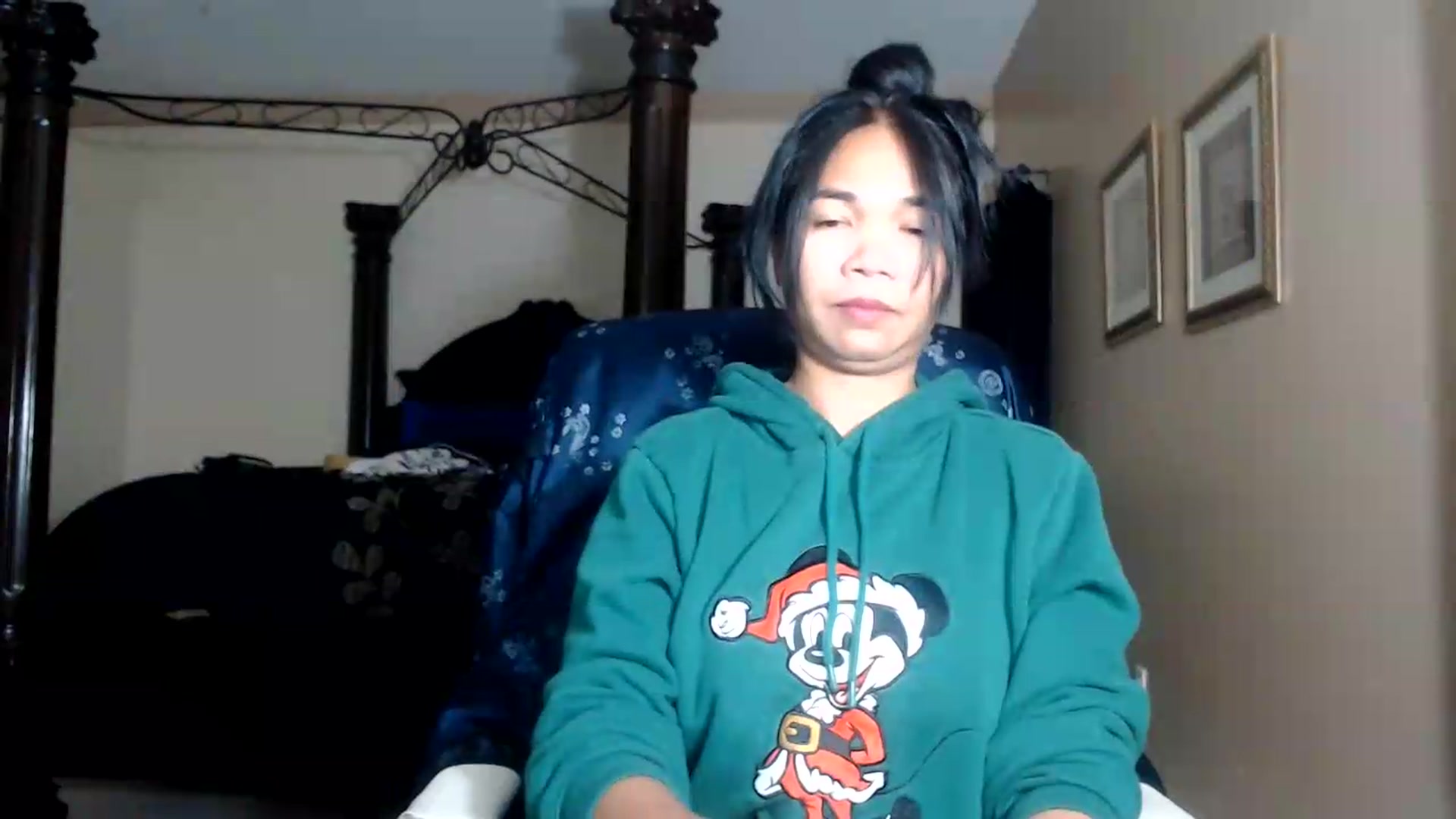 Gallery image thumbnail from Littlekai2030's myfreecams stream on, 09/08/2026, 03:49 image 11 of 20