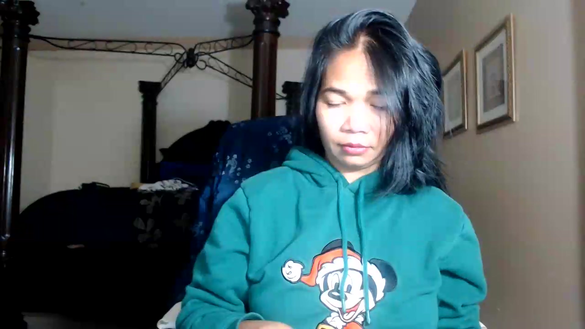 Gallery image thumbnail from Littlekai2030's myfreecams stream on, 09/08/2026, 03:49 image 13 of 20
