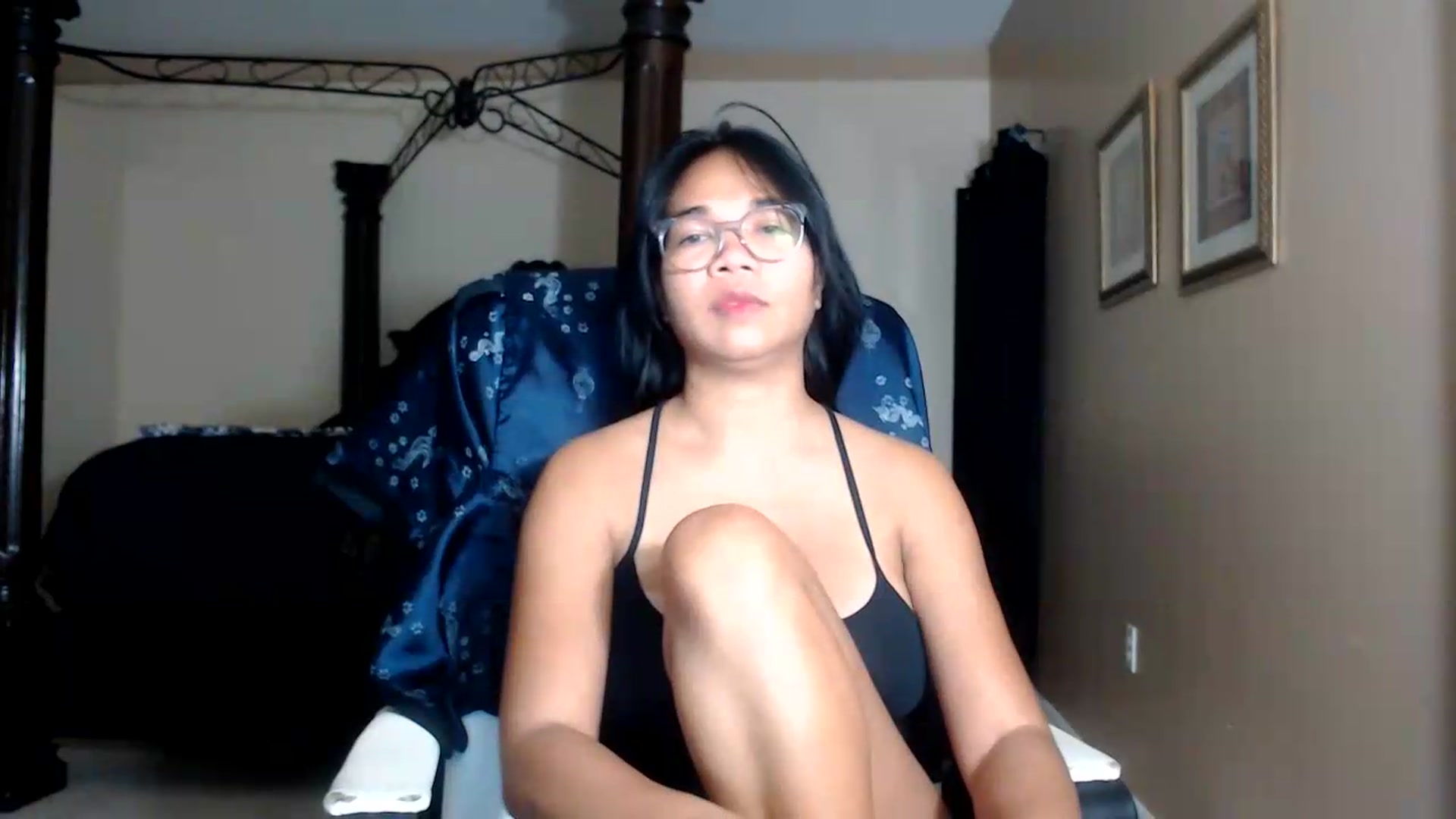Gallery image thumbnail from Littlekai2030's myfreecams stream on, 09/09/2026, 03:51 image 13 of 20