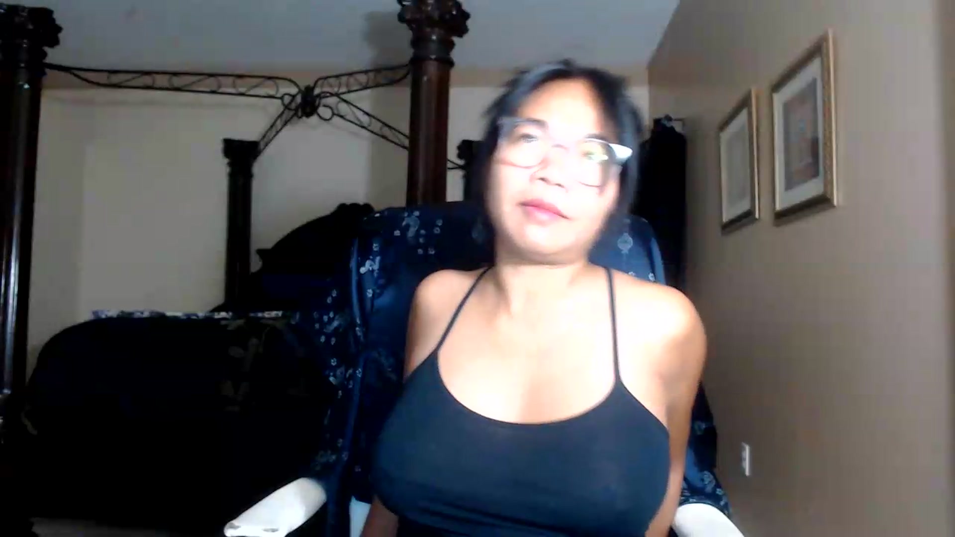 Gallery image thumbnail from Littlekai2030's myfreecams stream on, 09/09/2026, 03:51 image 20 of 20