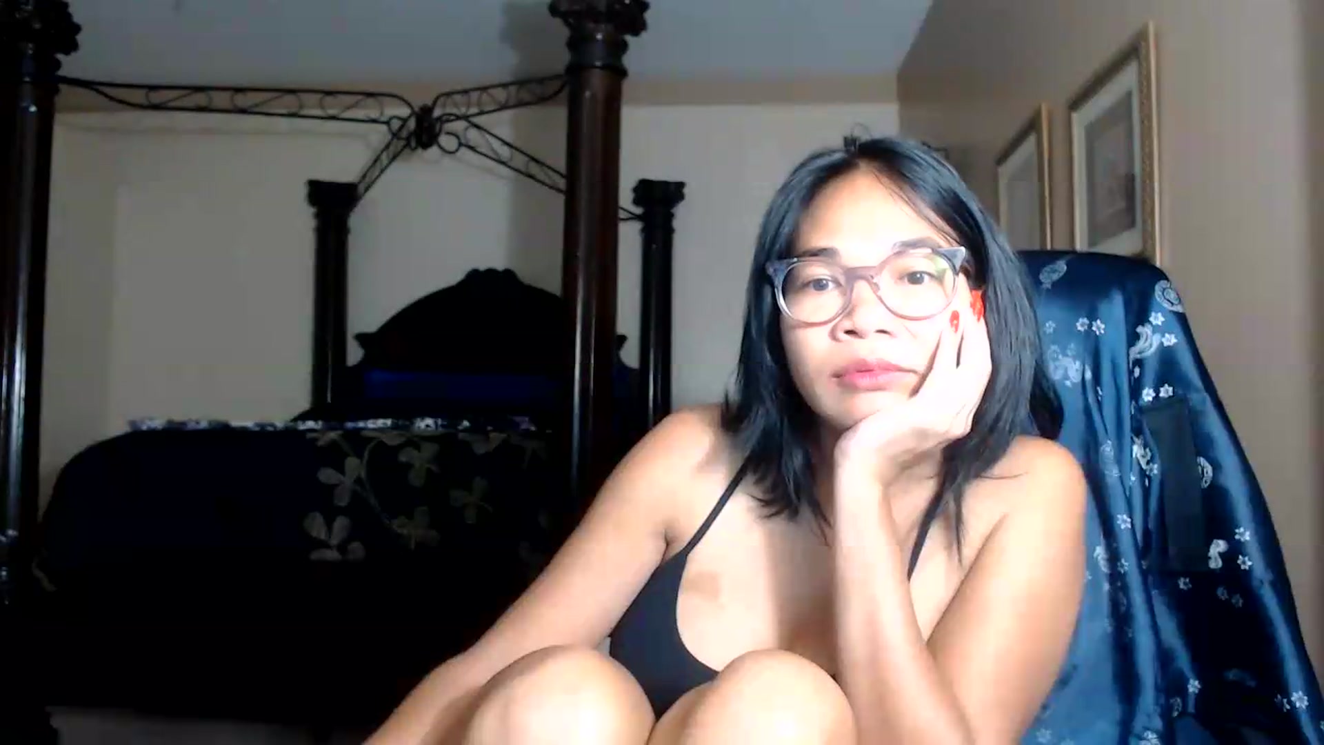 Gallery image thumbnail from Littlekai2030's myfreecams stream on, 09/09/2026, 03:51 image 7 of 20