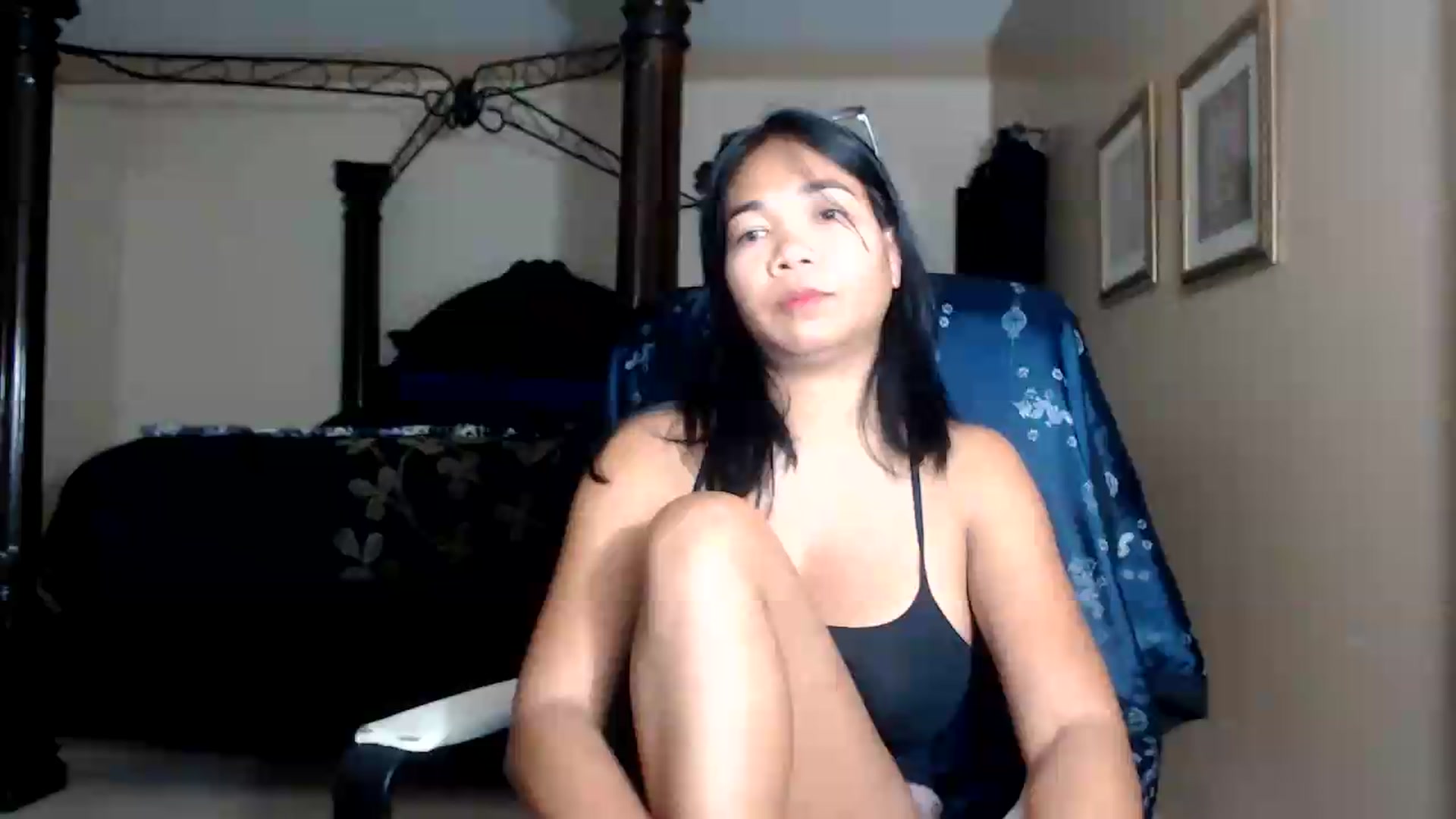 Gallery image thumbnail from Littlekai2030's myfreecams stream on, 09/09/2026, 03:51 image 9 of 20