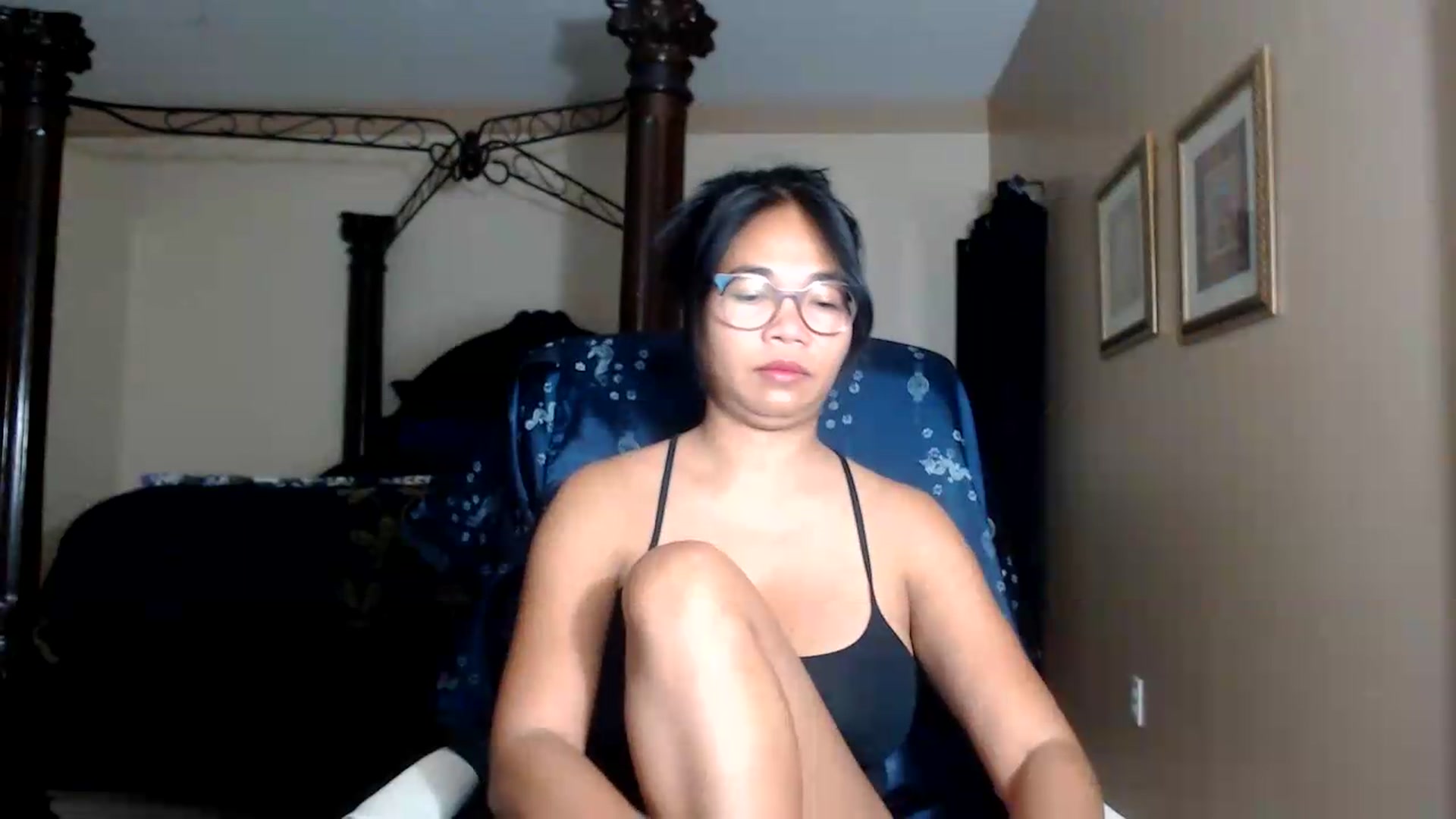 Gallery image thumbnail from Littlekai2030's myfreecams stream on, 09/09/2026, 03:51 image 15 of 20