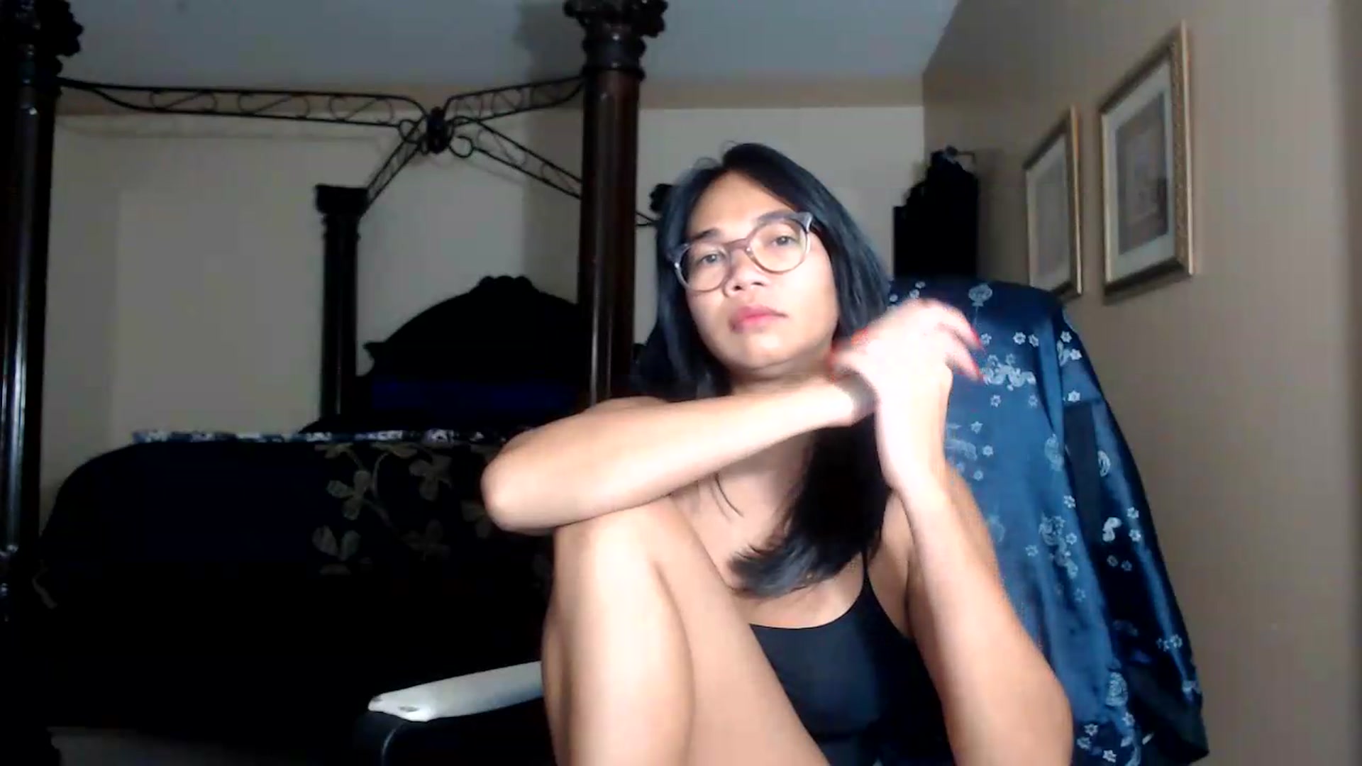 Gallery image thumbnail from Littlekai2030's myfreecams stream on, 09/09/2026, 03:51 image 2 of 20