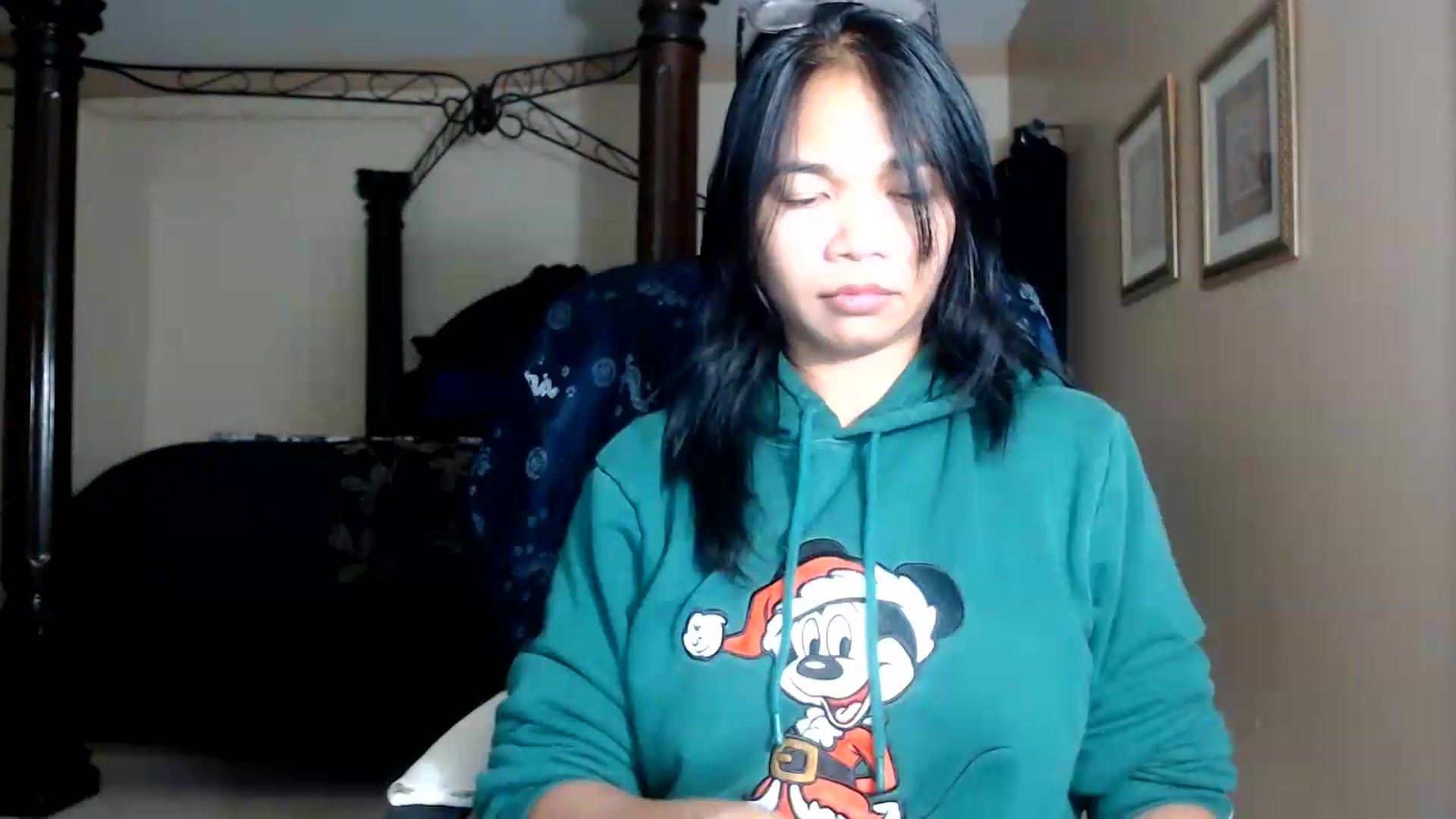 Gallery image thumbnail from Littlekai2030's myfreecams stream on, 09/10/2026, 06:43 image 16 of 20
