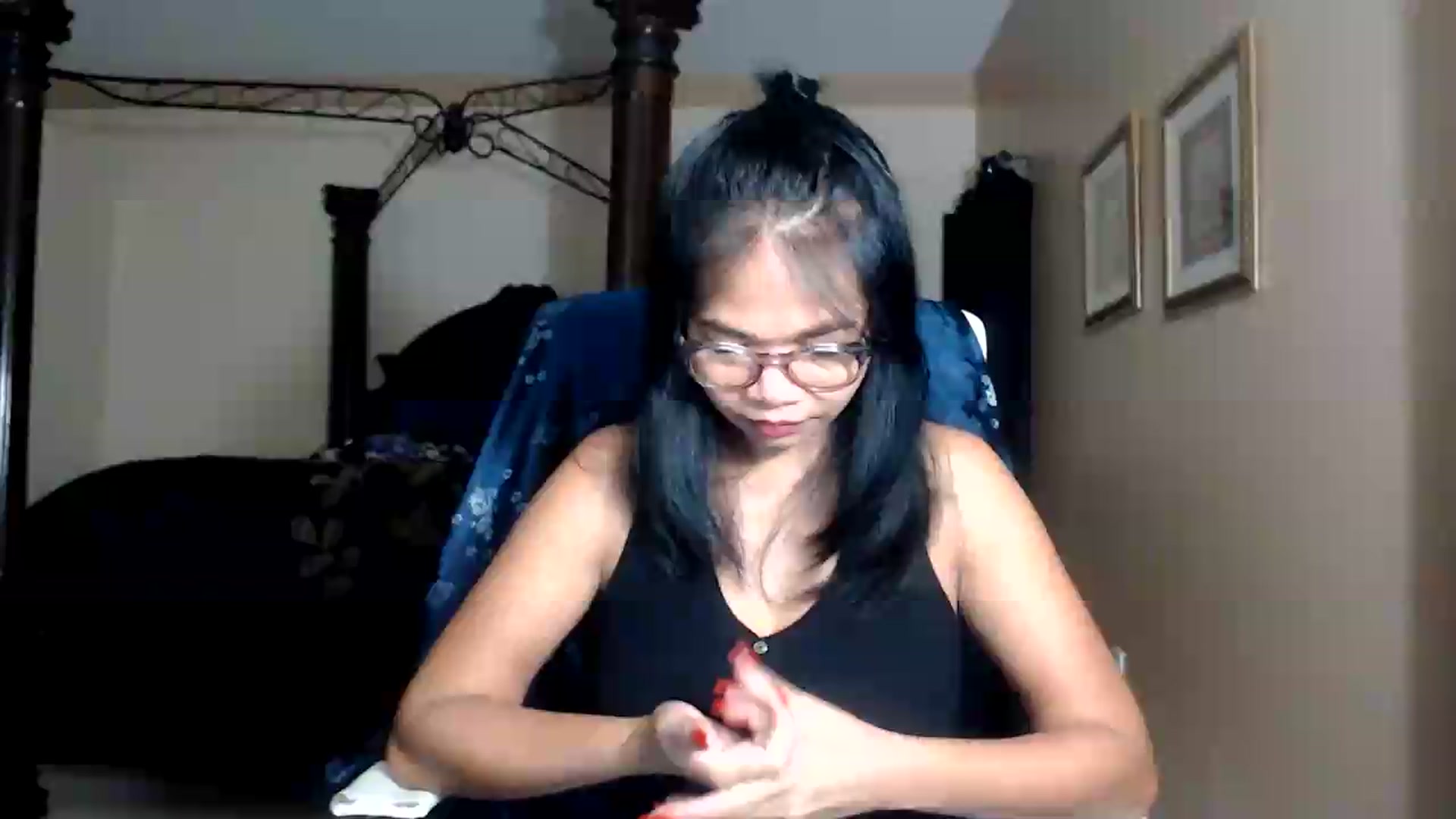 Gallery image thumbnail from Littlekai2030's myfreecams stream on, 09/11/2026, 12:01 image 4 of 20