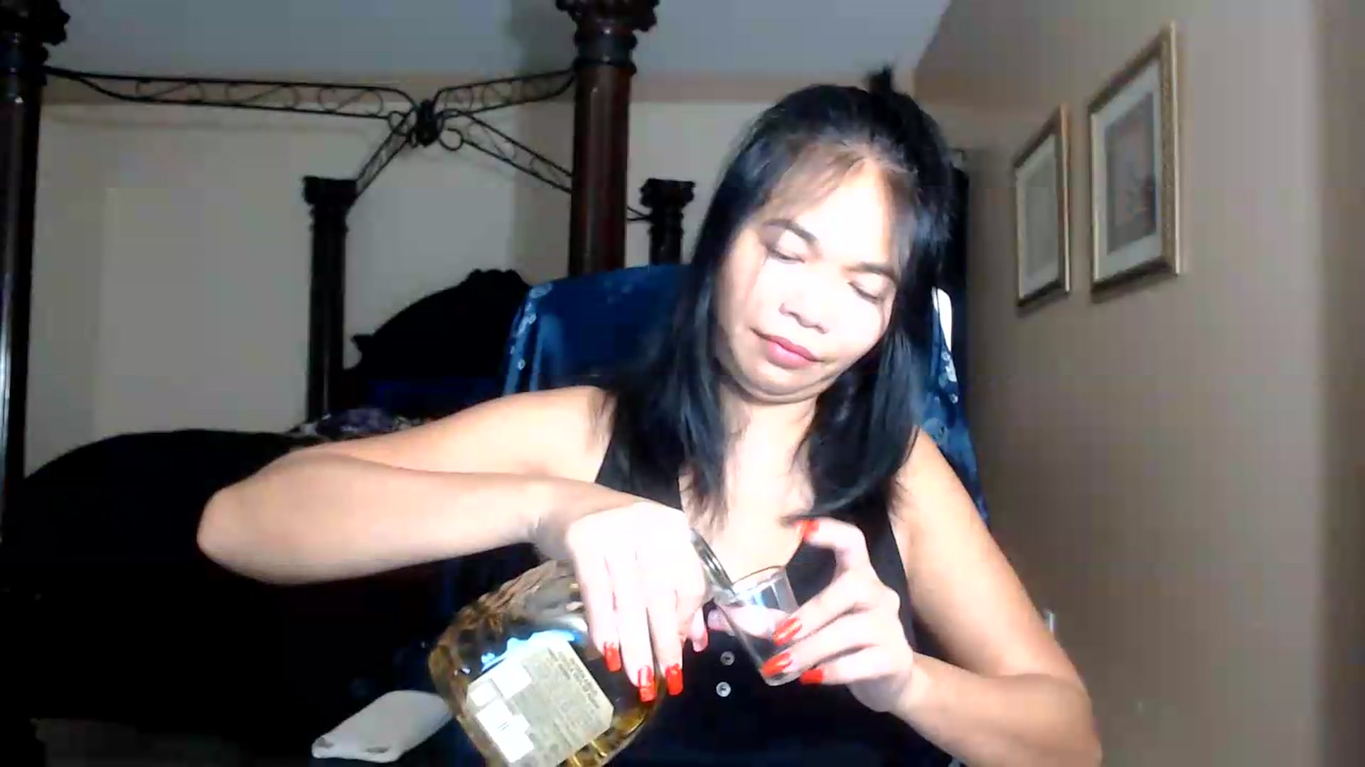 Gallery image thumbnail from Littlekai2030's myfreecams stream on, 09/11/2026, 12:01 image 7 of 20