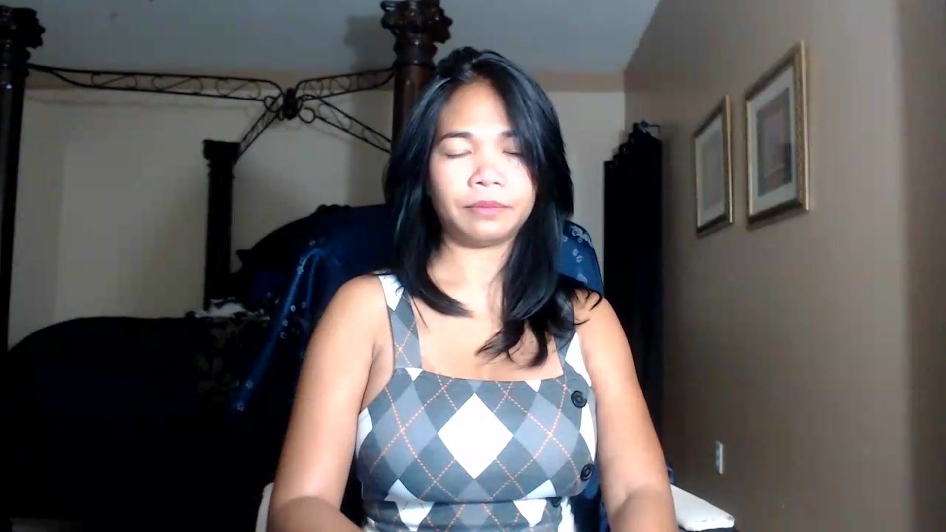 Gallery image thumbnail from Littlekai2030's myfreecams stream on, 09/12/2026, 05:08 image 18 of 20