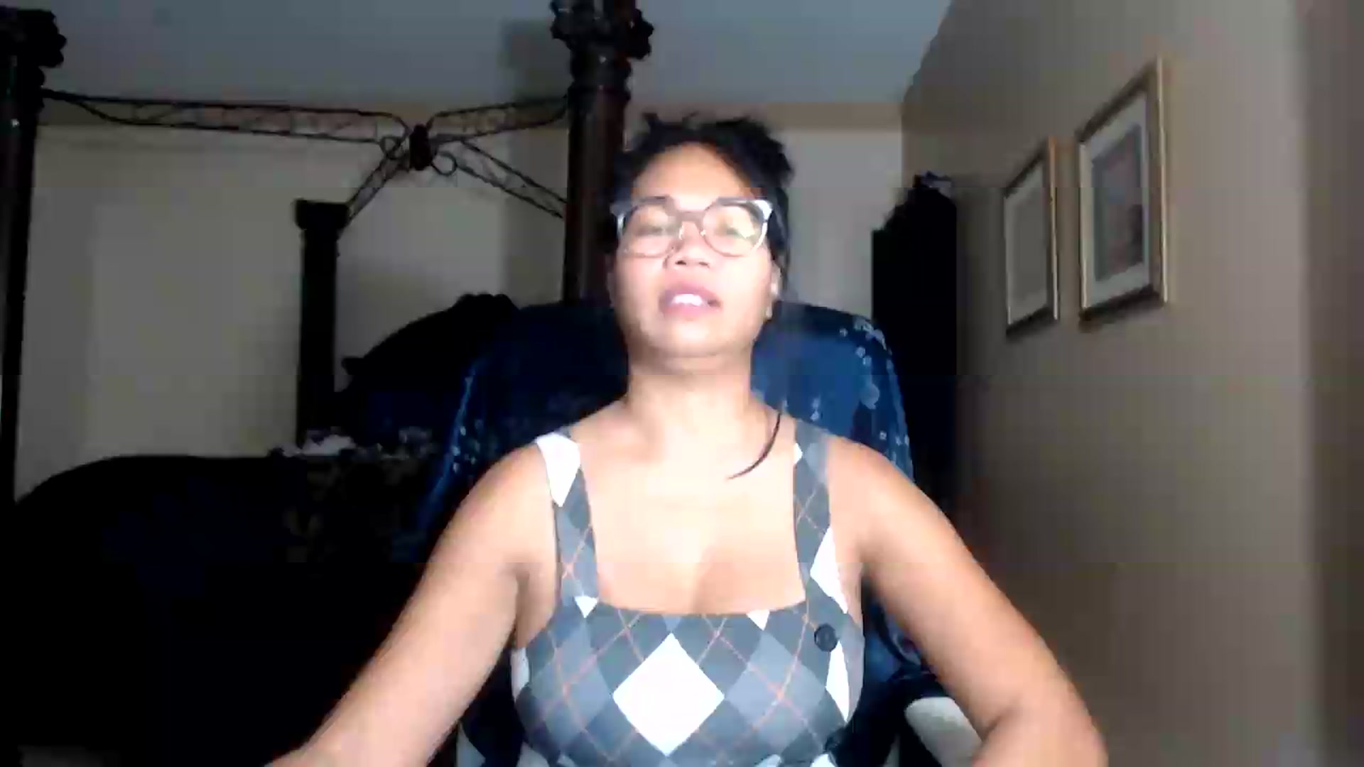 Gallery image thumbnail from Littlekai2030's myfreecams stream on, 09/12/2026, 05:08 image 4 of 20