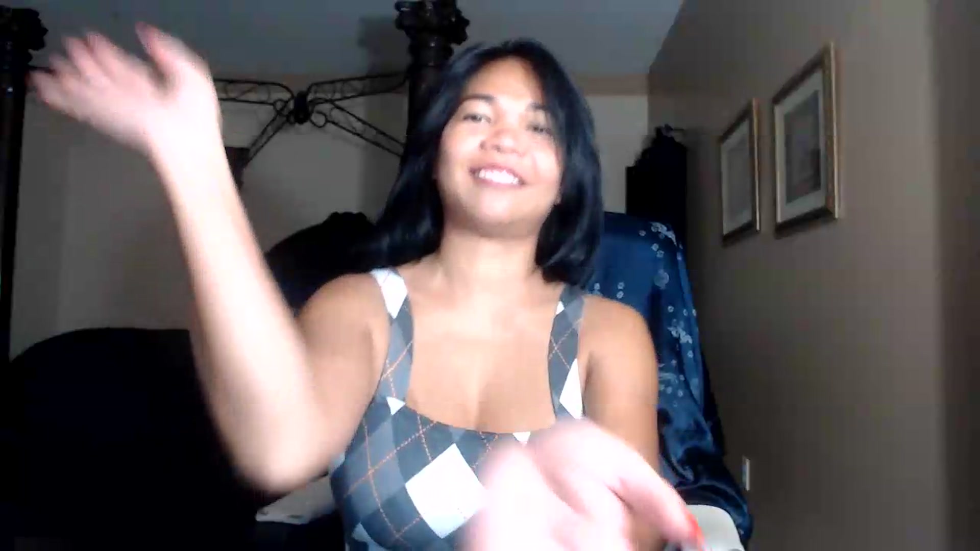 Gallery image thumbnail from Littlekai2030's myfreecams stream on, 09/12/2026, 05:08 image 10 of 20