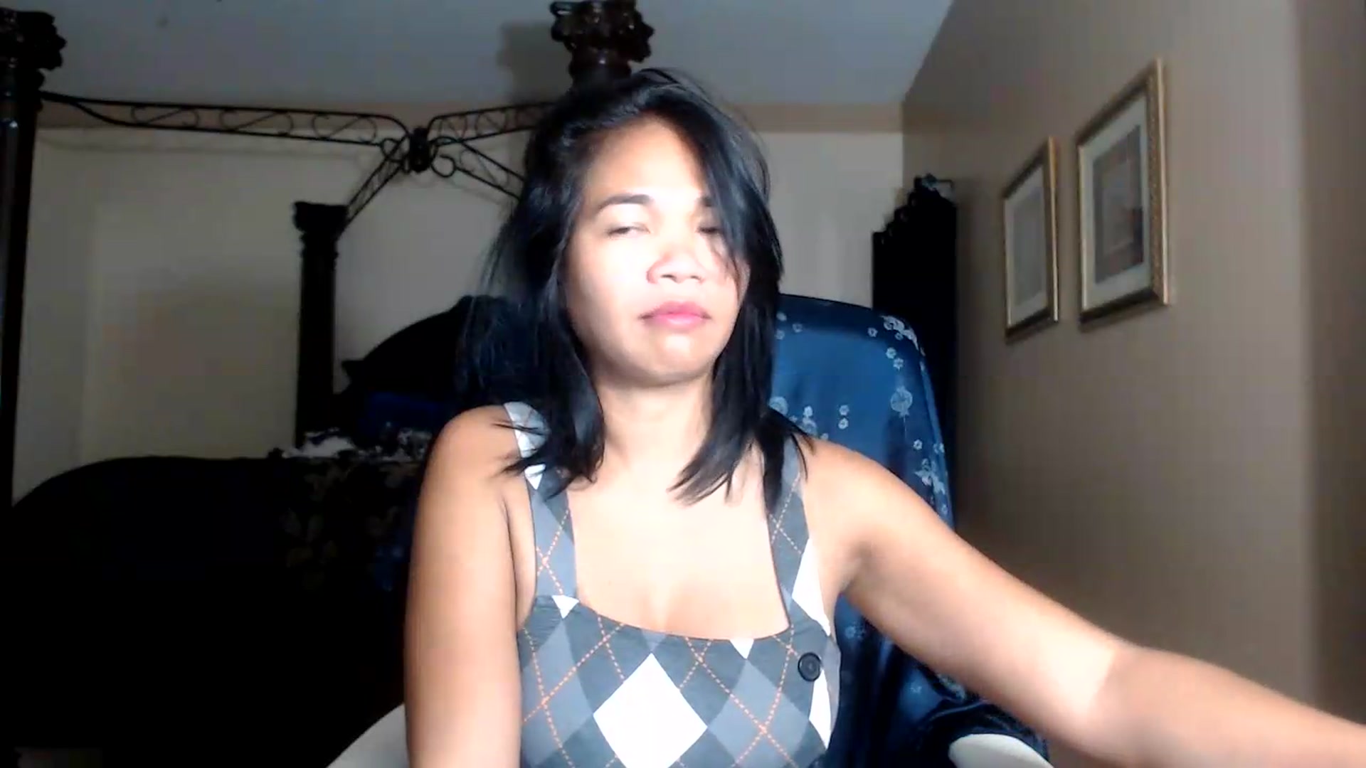 Gallery image thumbnail from Littlekai2030's myfreecams stream on, 09/12/2026, 05:08 image 12 of 20