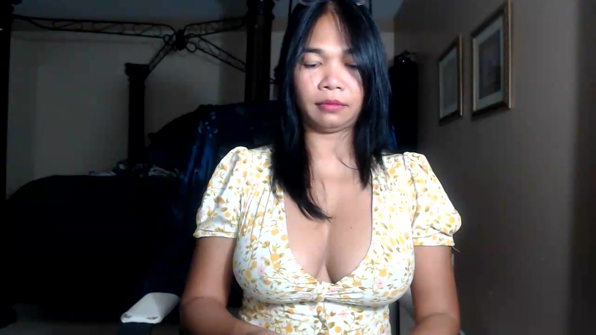 Gallery image thumbnail from Littlekai2030's myfreecams stream on, 09/13/2026, 04:42 image 7 of 20