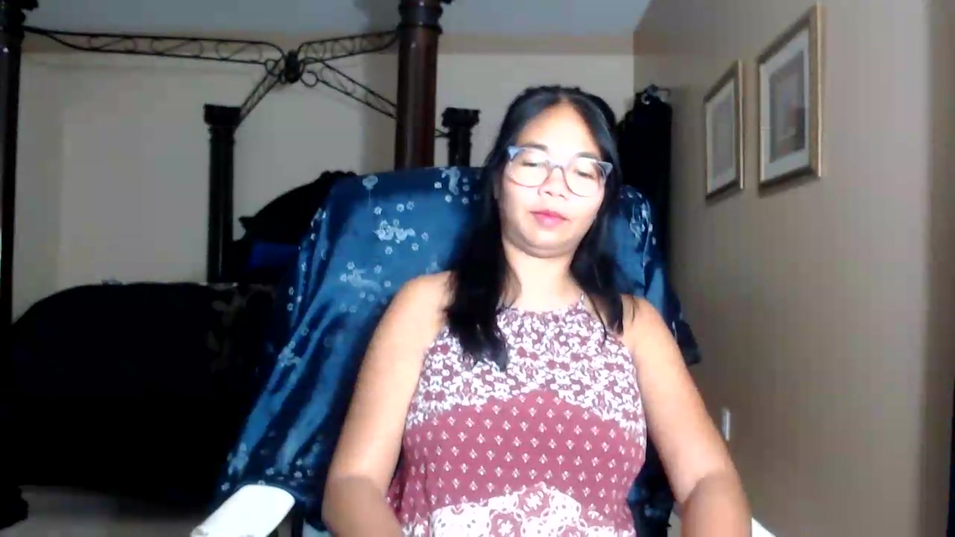 Gallery image thumbnail from Littlekai2030's myfreecams stream on, 09/16/2026, 03:50 image 4 of 20