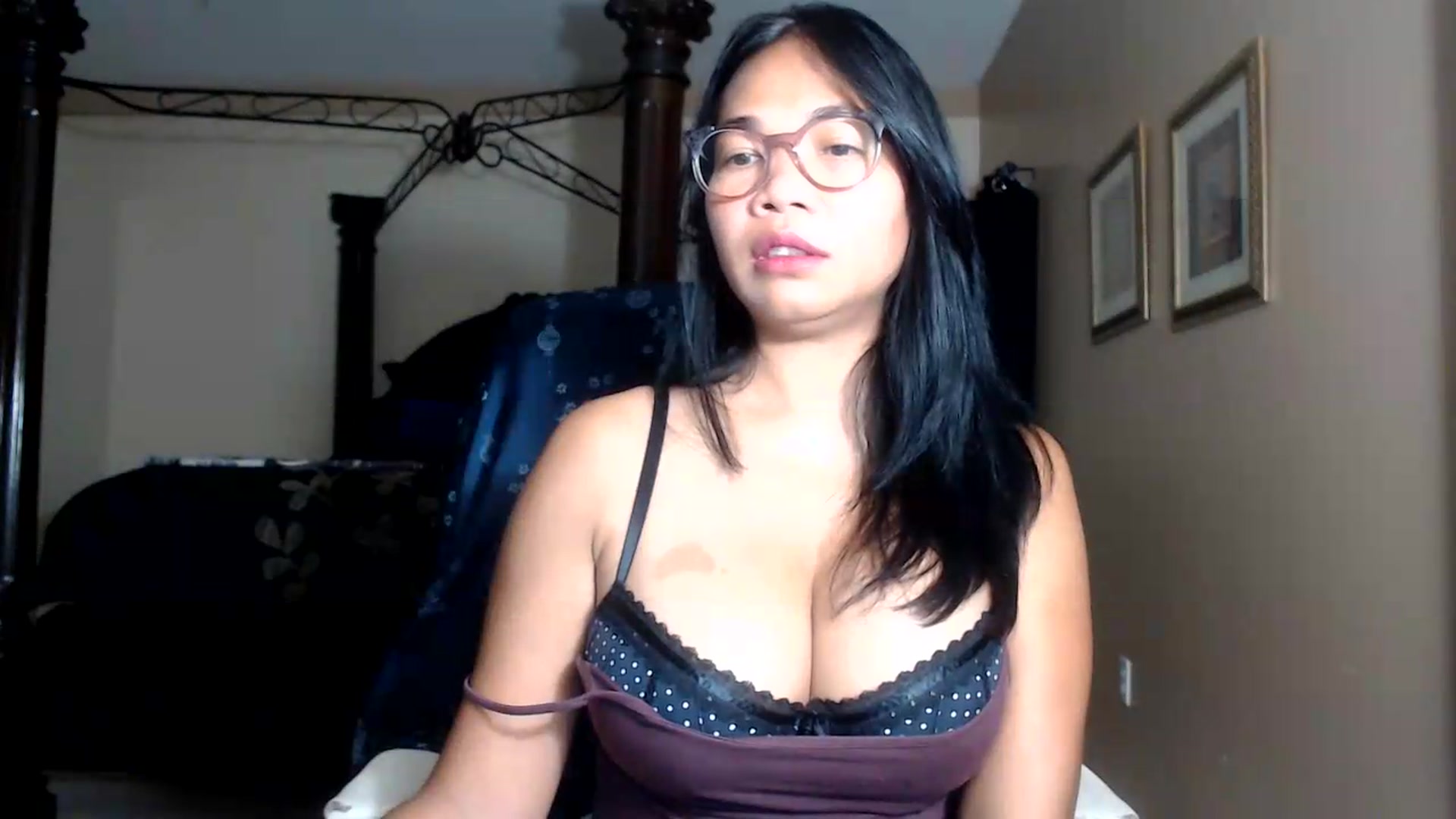 Gallery image thumbnail from Littlekai2030's myfreecams stream on, 09/17/2026, 04:45 image 10 of 20