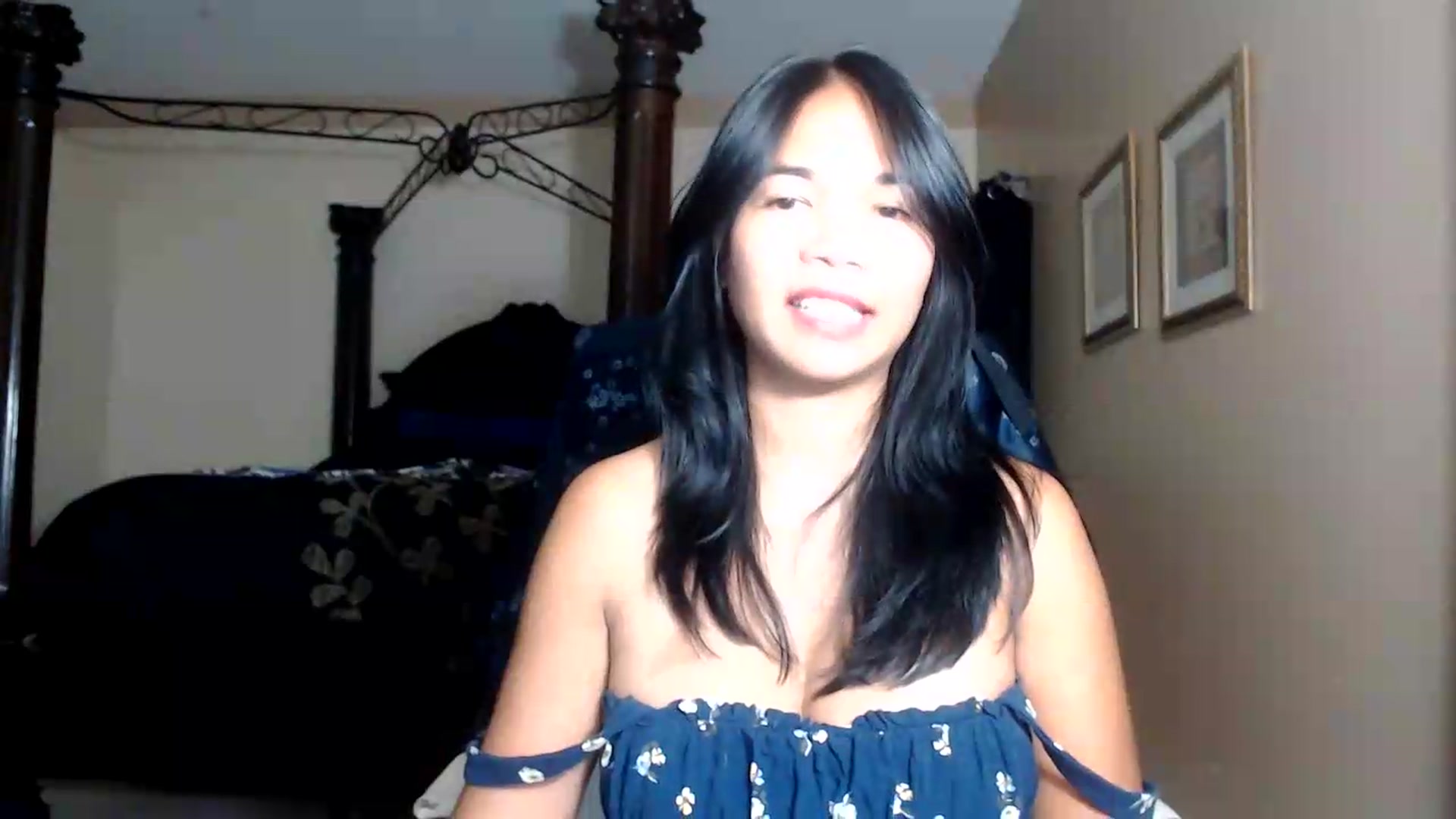 Gallery image thumbnail from Littlekai2030's myfreecams stream on, 09/19/2026, 01:56 image 20 of 20