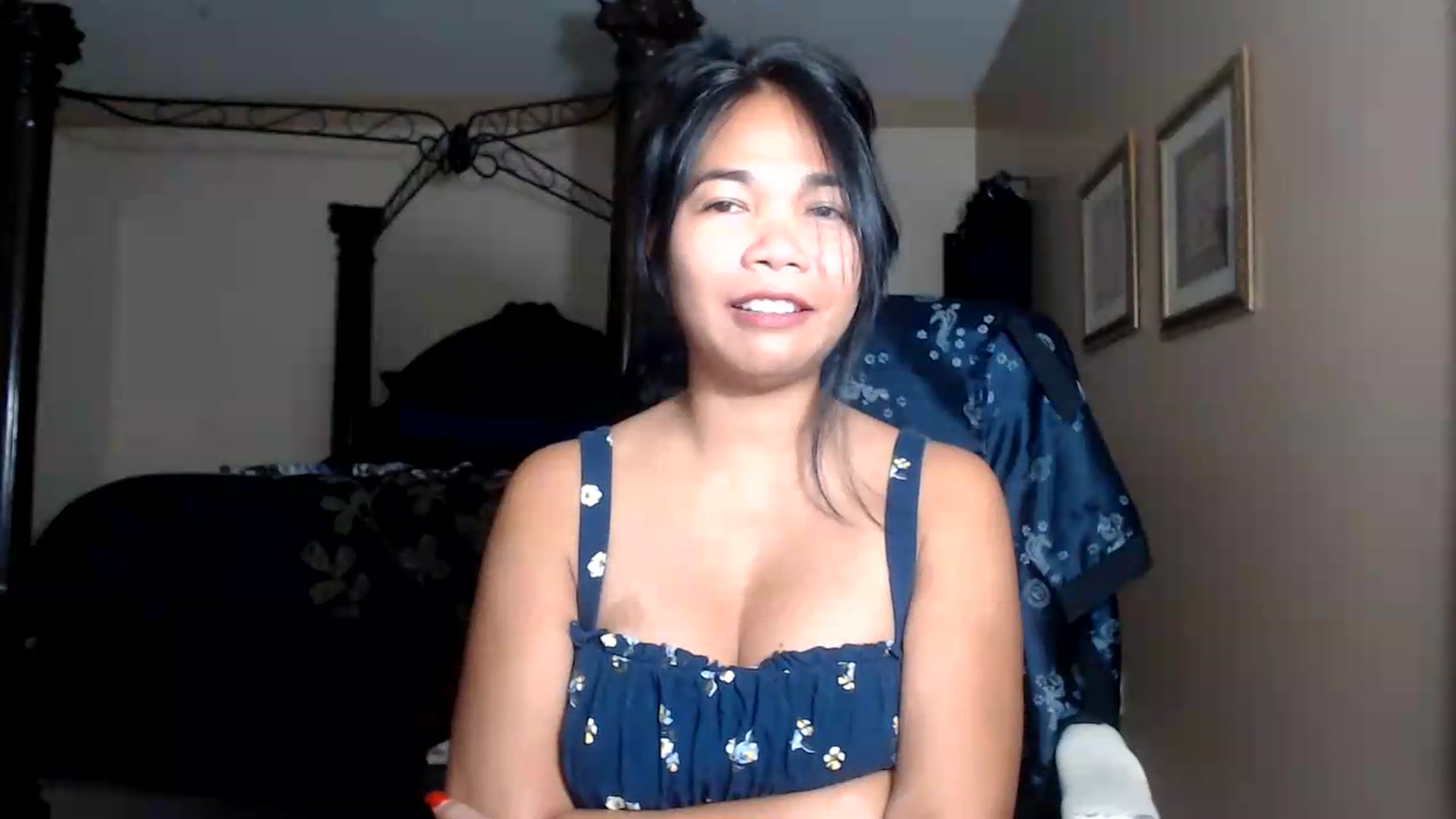 Gallery image thumbnail from Littlekai2030's myfreecams stream on, 09/19/2026, 03:37 image 10 of 20
