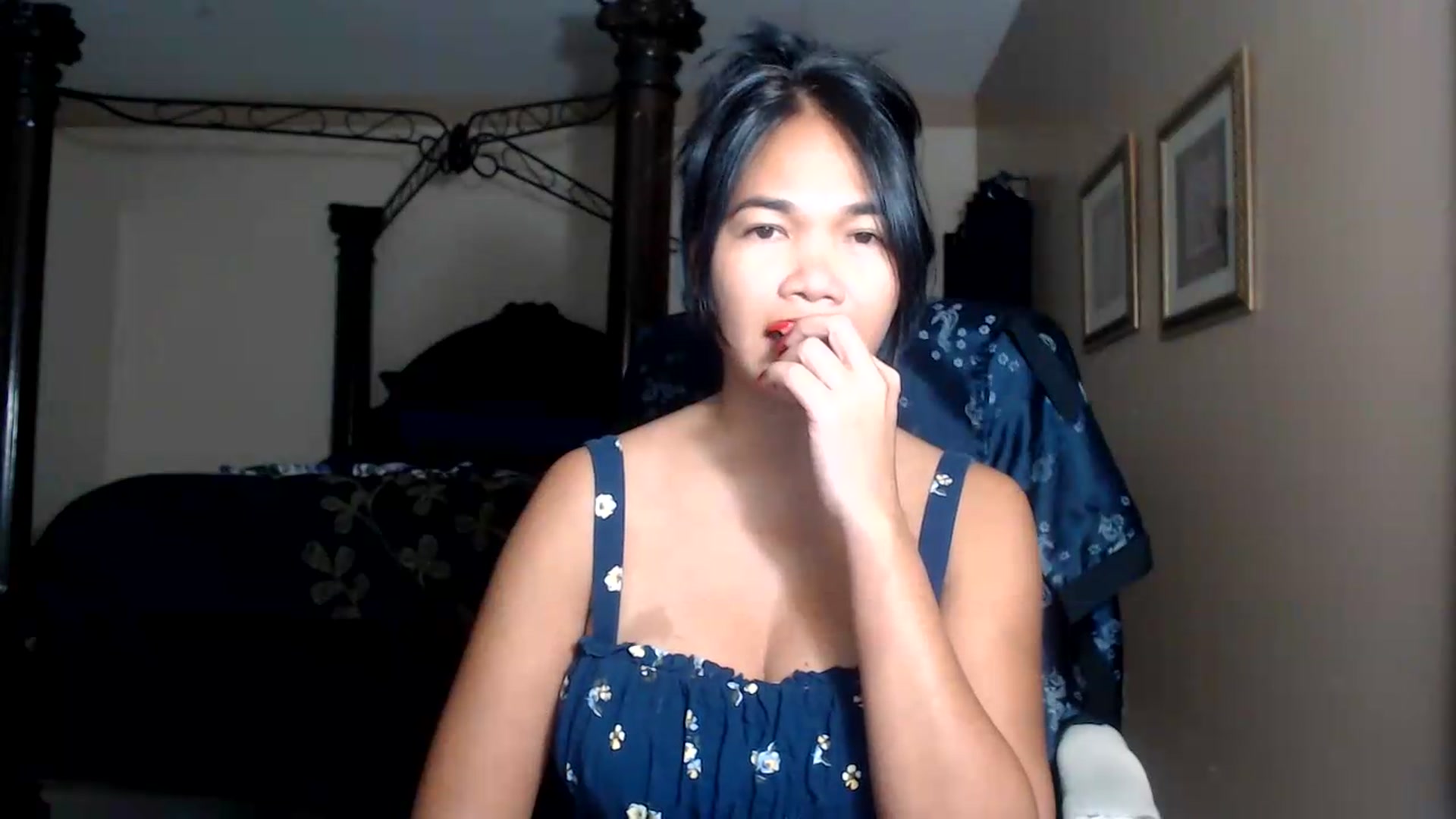 Gallery image thumbnail from Littlekai2030's myfreecams stream on, 09/19/2026, 03:37 image 11 of 20