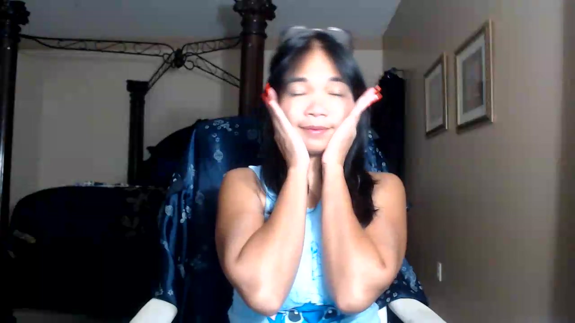Gallery image thumbnail from Littlekai2030's myfreecams stream on, 09/20/2026, 04:08 image 12 of 20