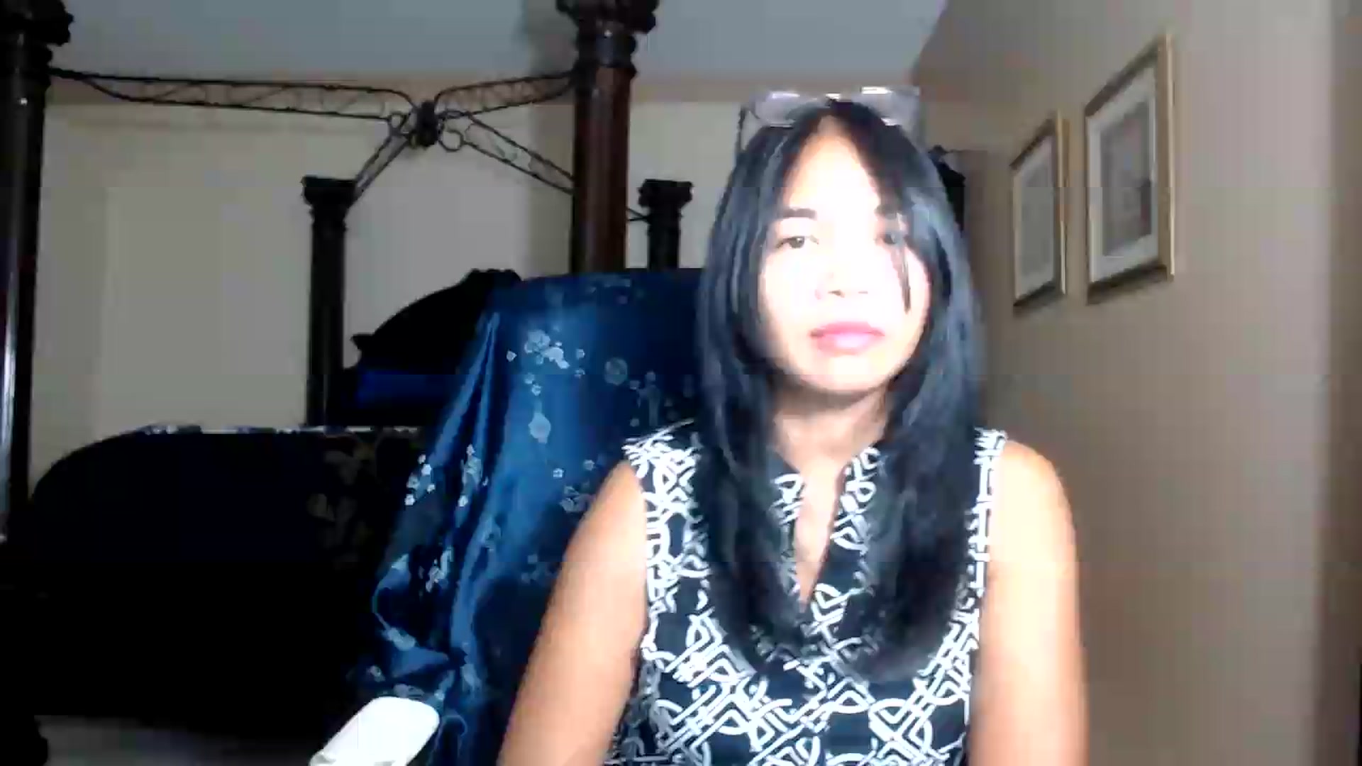 Gallery image thumbnail from Littlekai2030's myfreecams stream on, 09/21/2026, 03:45 image 6 of 20