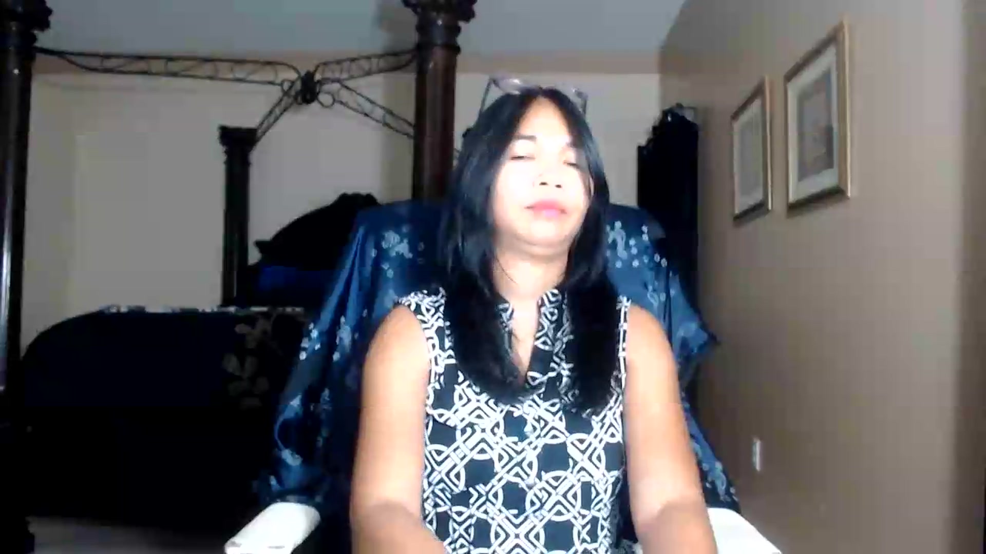 Gallery image thumbnail from Littlekai2030's myfreecams stream on, 09/21/2026, 03:45 image 3 of 20