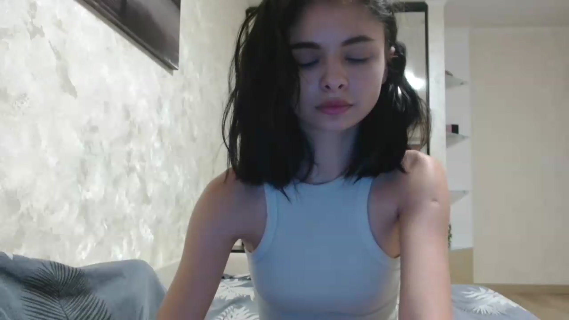 Gallery image thumbnail from Littlekitty19's myfreecams stream on, 07/04/2026, 19:27 image 7 of 20