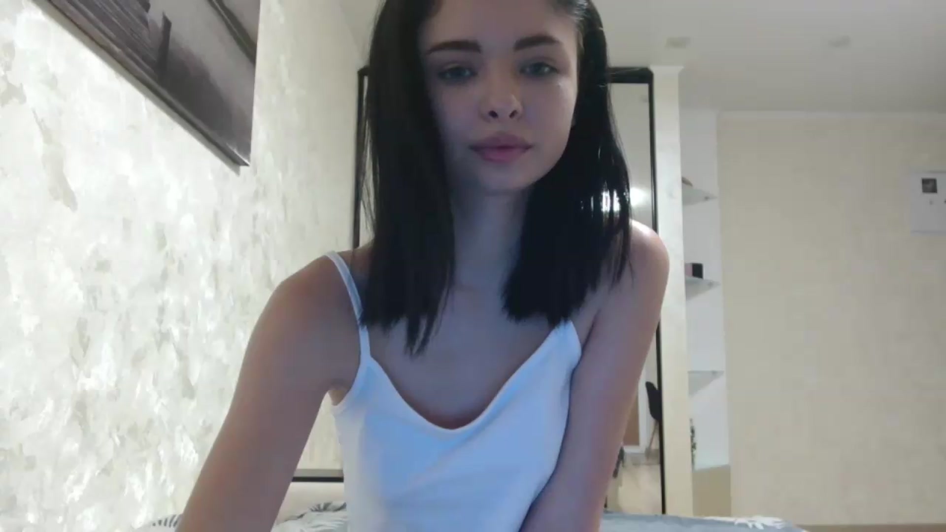 Gallery image thumbnail from Littlekitty19's myfreecams stream on, 07/08/2026, 17:20 image 11 of 20