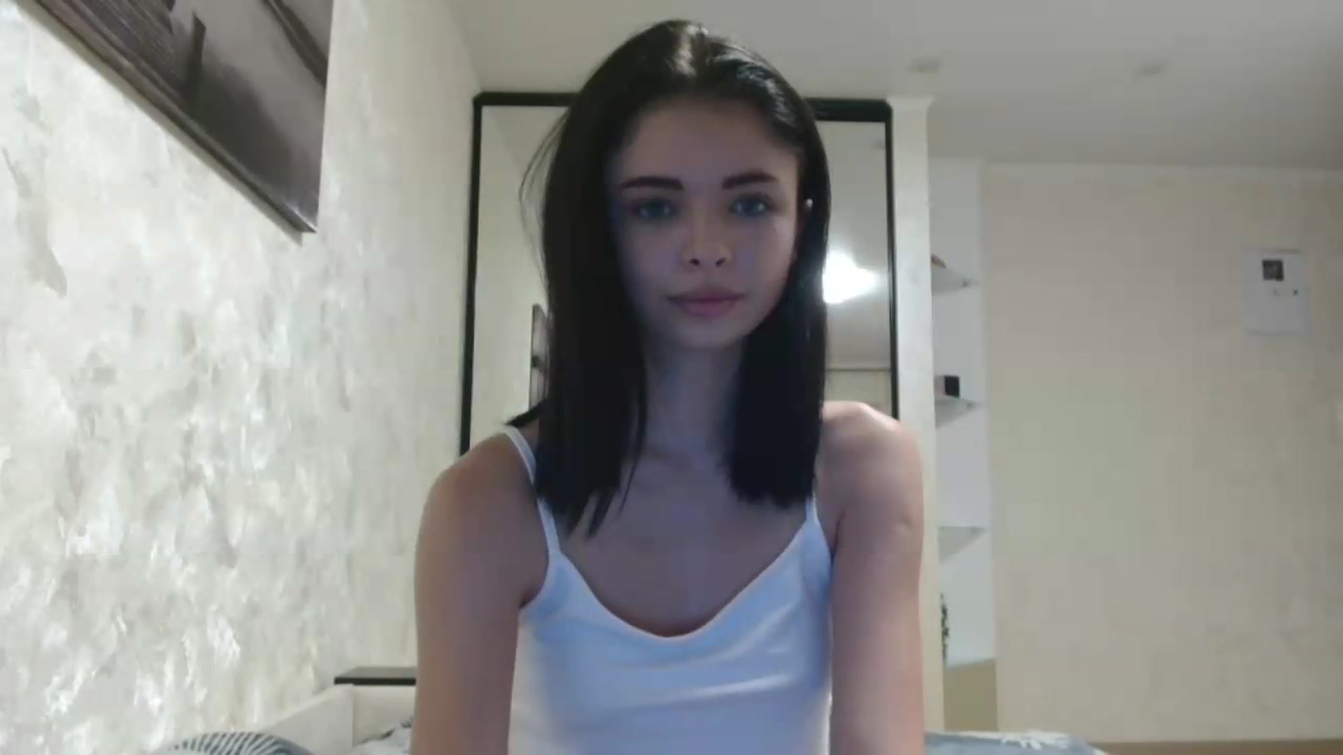 Gallery image thumbnail from Littlekitty19's myfreecams stream on, 07/08/2026, 17:43 image 6 of 20