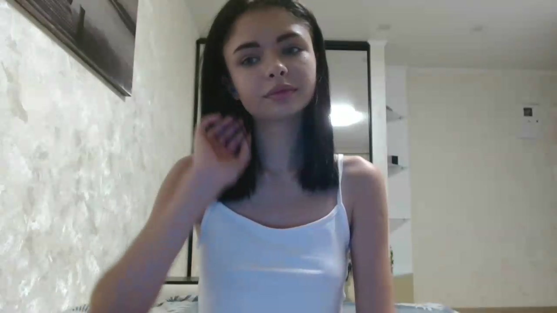 Gallery image thumbnail from Littlekitty19's myfreecams stream on, 07/08/2026, 17:43 image 4 of 20