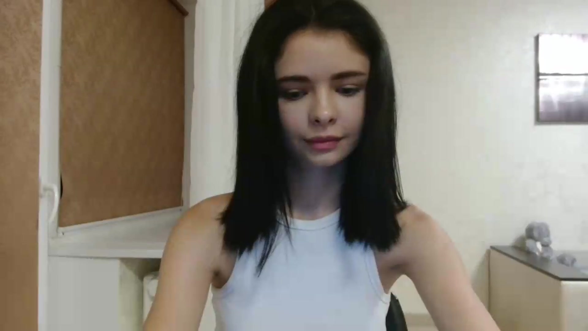 Gallery image thumbnail from Littlekitty19's myfreecams stream on, 07/11/2026, 20:14 image 13 of 20