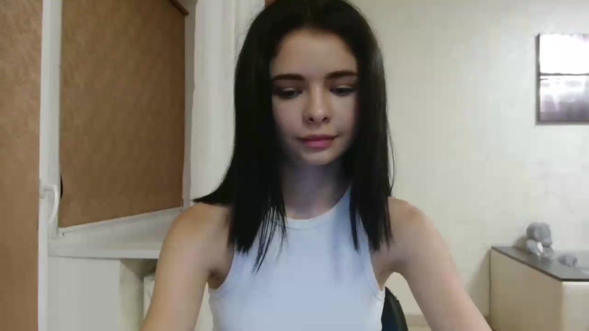 Gallery image thumbnail from Littlekitty19's myfreecams stream on, 07/11/2026, 20:14 image 10 of 20