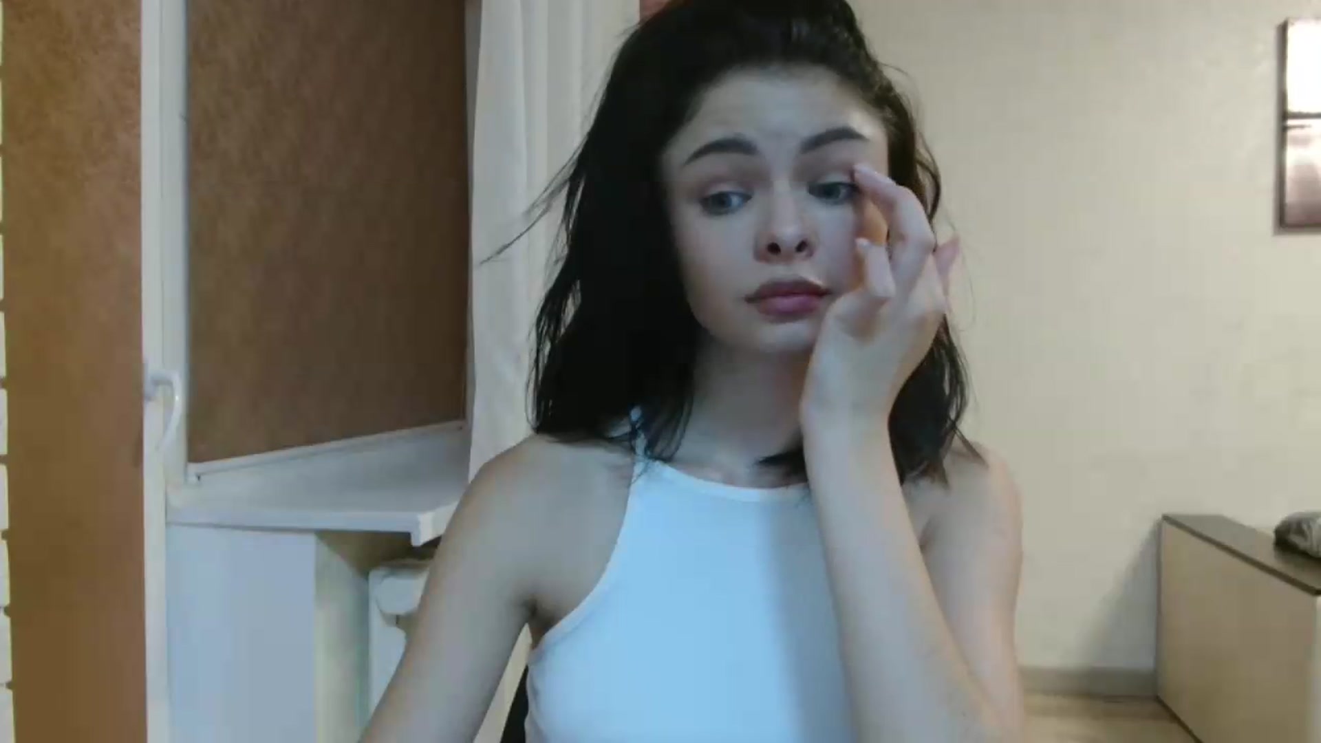 Gallery image thumbnail from Littlekitty19's myfreecams stream on, 07/16/2026, 22:20 image 9 of 20