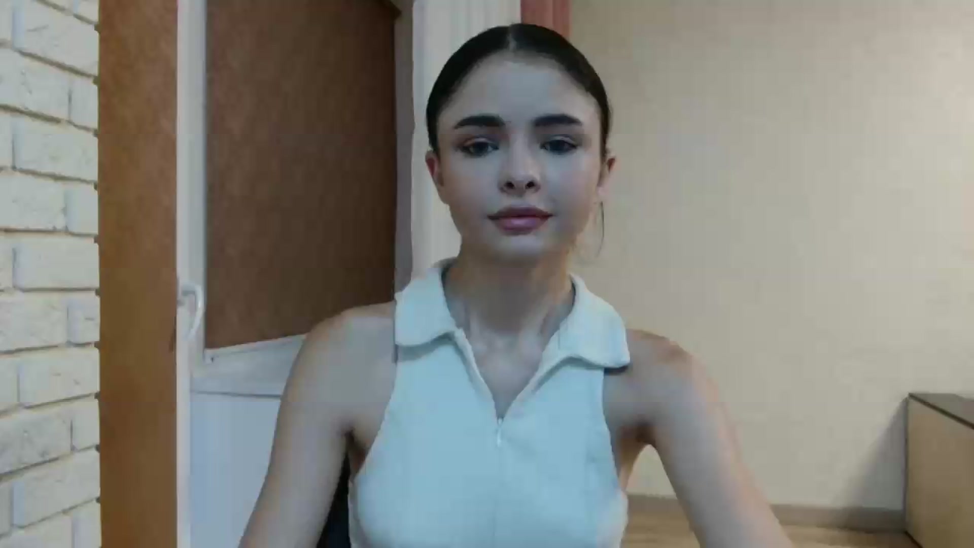 Gallery image thumbnail from Littlekitty19's myfreecams stream on, 07/17/2026, 18:46 image 3 of 20