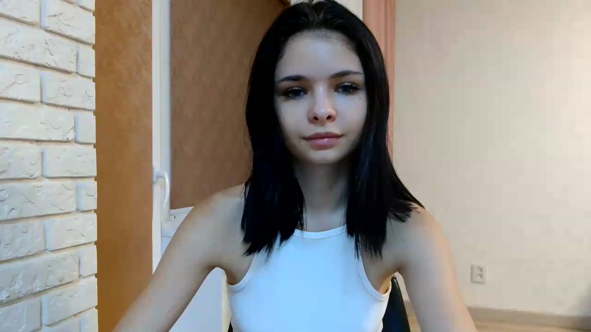 Gallery image thumbnail from Littlekitty19's myfreecams stream on, 07/29/2026, 22:00 image 16 of 20