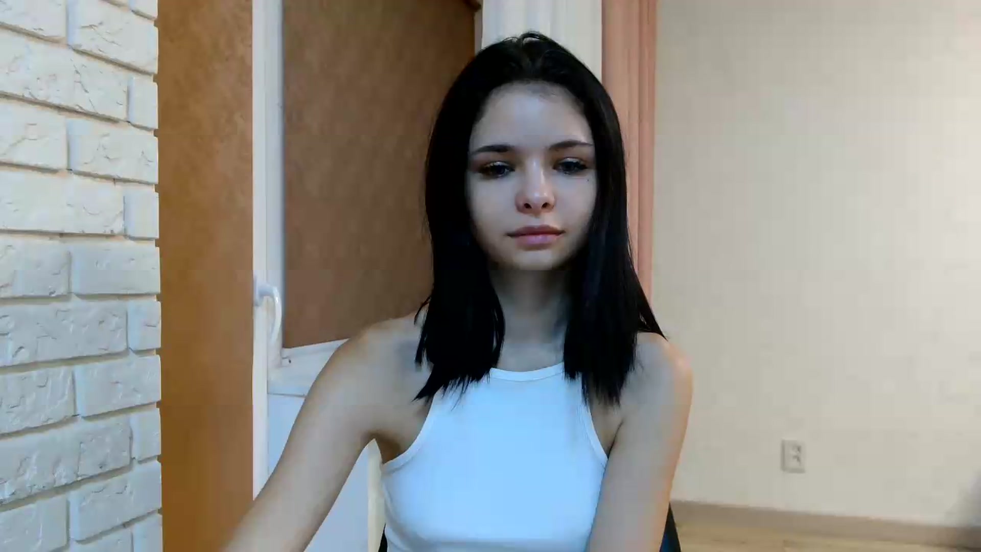 Gallery image thumbnail from Littlekitty19's myfreecams stream on, 07/29/2026, 22:00 image 19 of 20