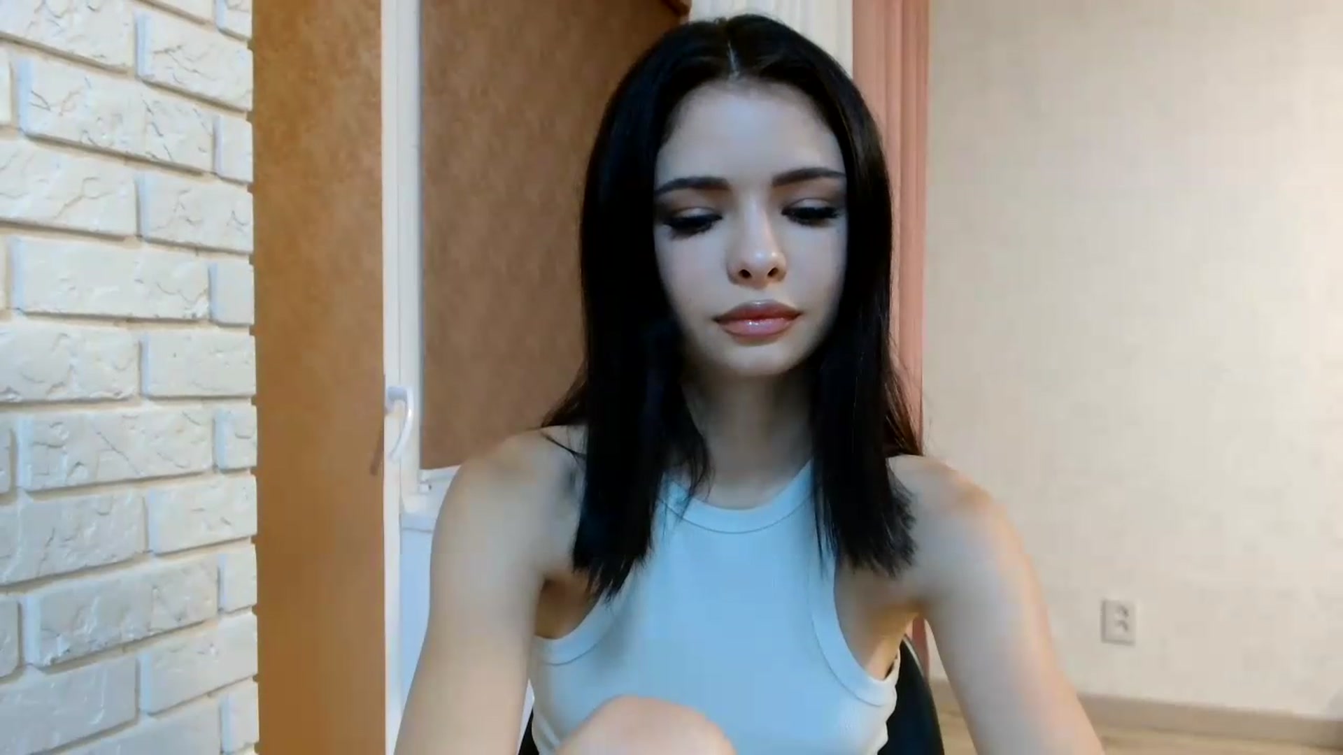 Gallery image thumbnail from Littlekitty19's myfreecams stream on, 07/30/2026, 21:33 image 12 of 20
