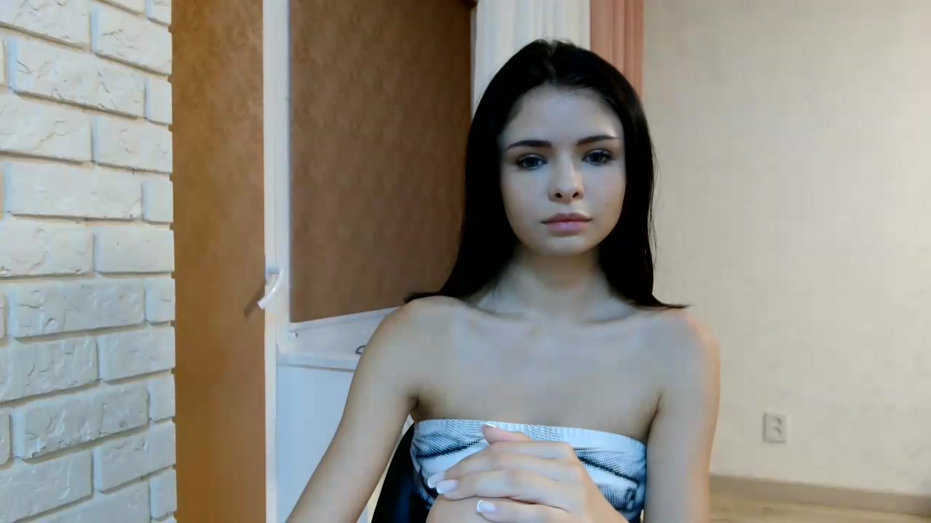 Gallery image thumbnail from Littlekitty19's myfreecams stream on, 08/03/2026, 17:46 image 18 of 20