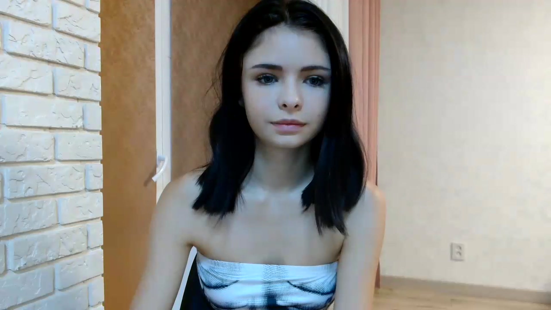 Gallery image thumbnail from Littlekitty19's myfreecams stream on, 08/03/2026, 18:19 image 13 of 20